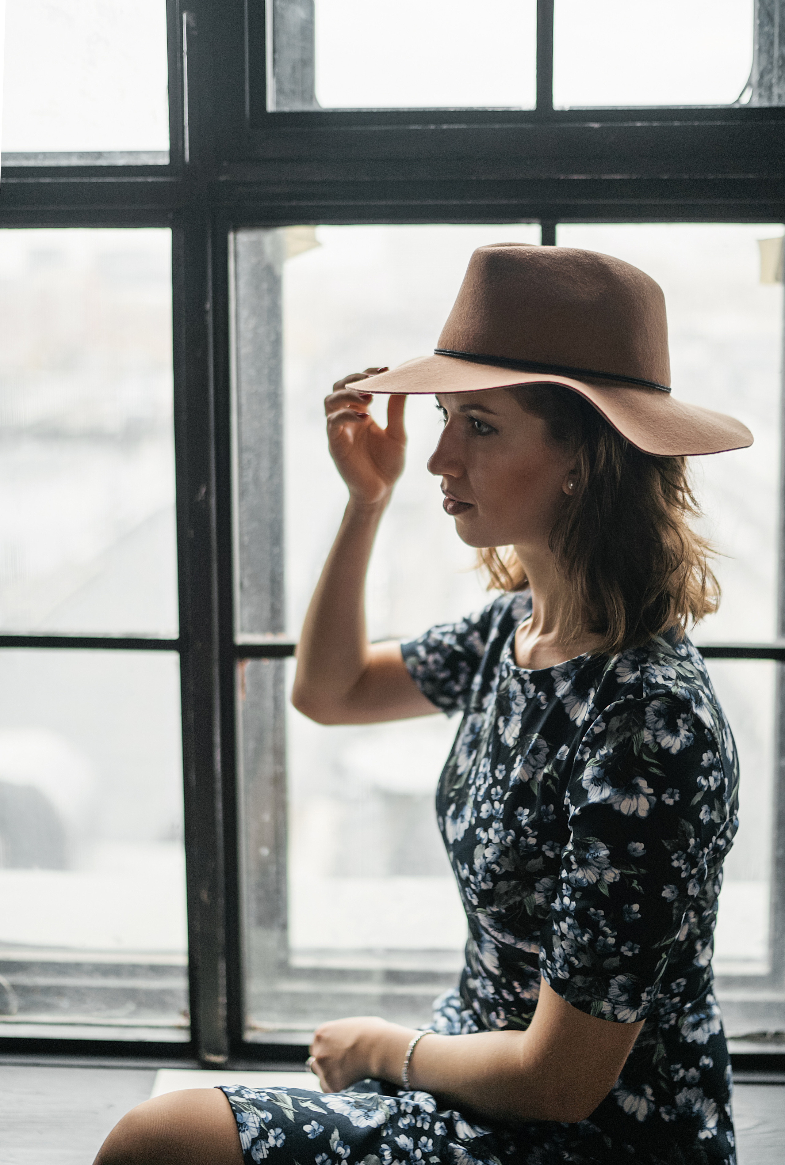 Индивидуальная фотосессия в студии для сайта. Свадебный фотограф