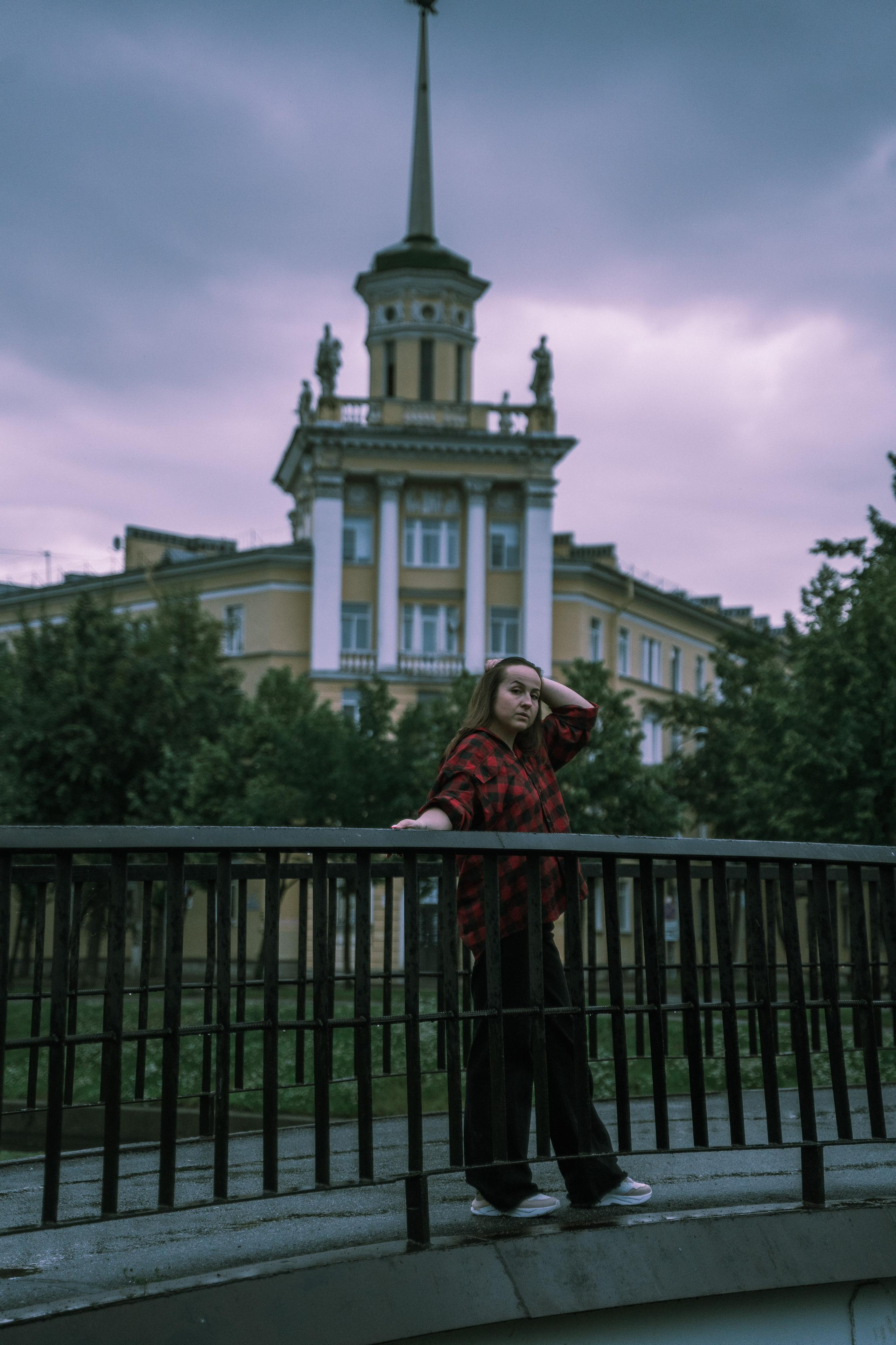 Вечерний вайб. ДМИТРИЙ ХОРУНЖИЙ — репортажный фотограф, видеограф СПБ