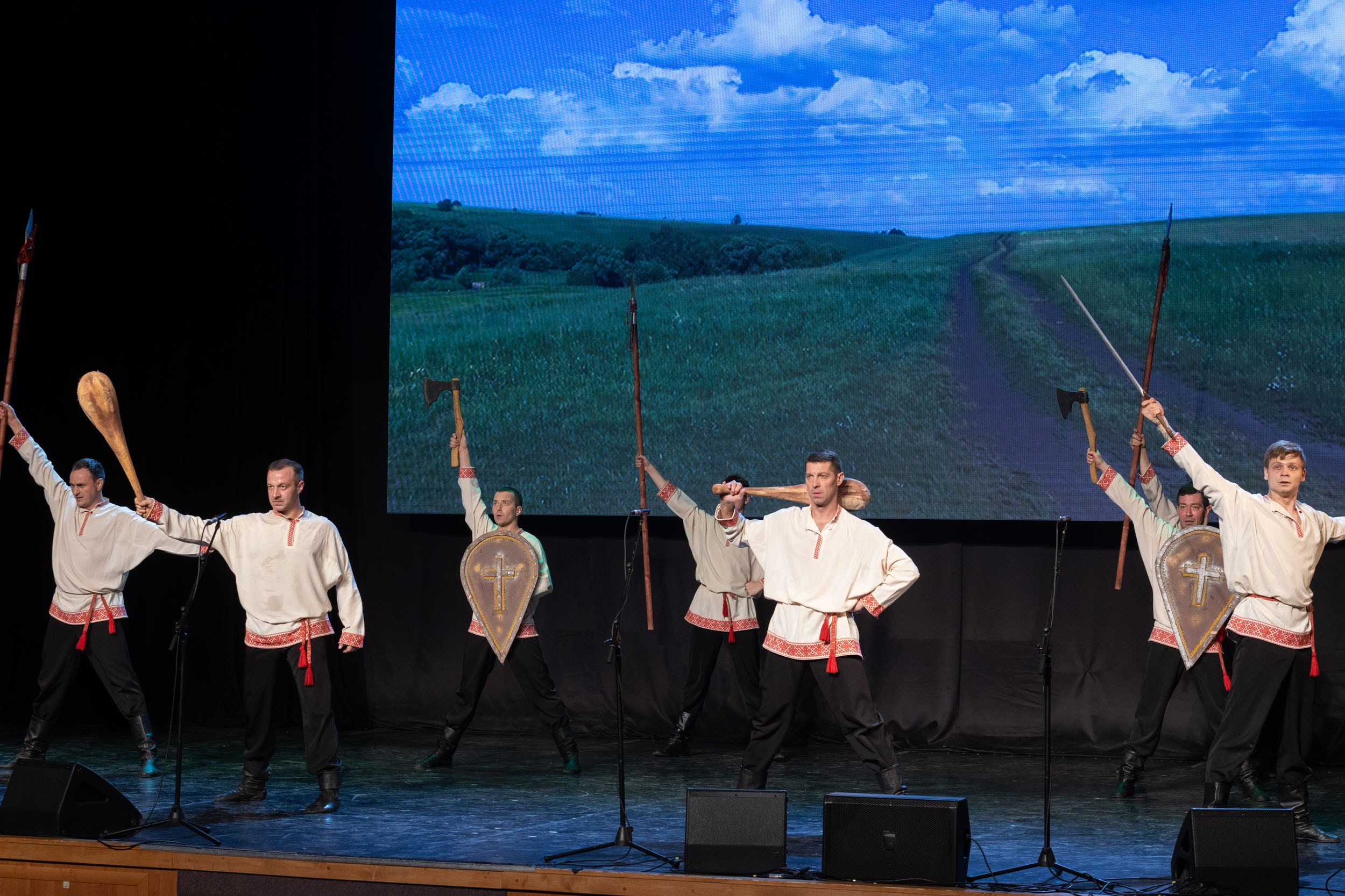 X Гаврилинский фестиваль: ансамбль песни и танца «Русский Север»