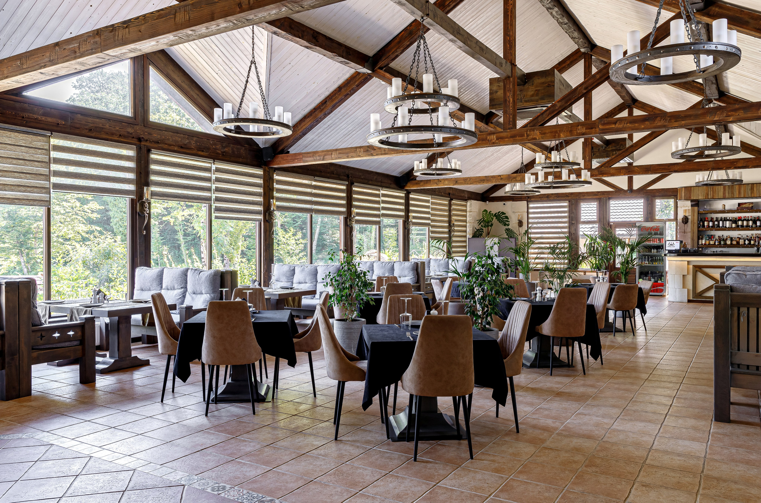 Парк-отель «Орлиное гнездо». Ресторан «Уха». п. Горячий Ключ. Интерьерный фотограф в Краснодарском крае Светлана Шурлова