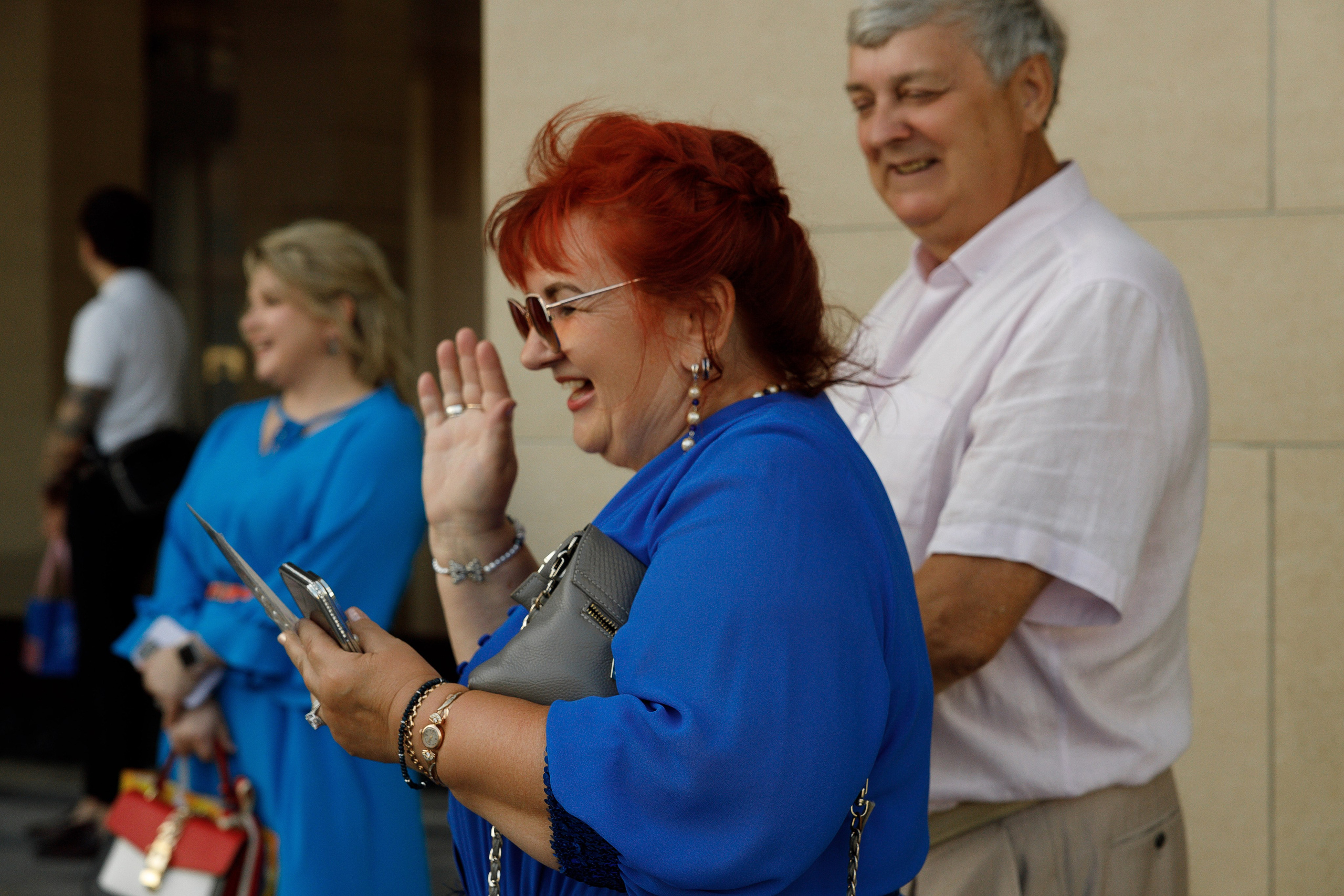 Выпускной вечер 13 школа (Индивидуальная съемка). Photoalbum-vl.ru