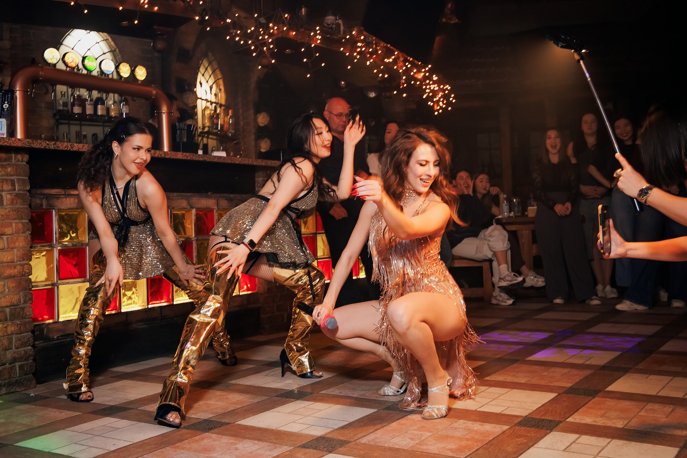Bachata party-Tirol. Репортажный фотограф в Алматы Каюпов Сержан
