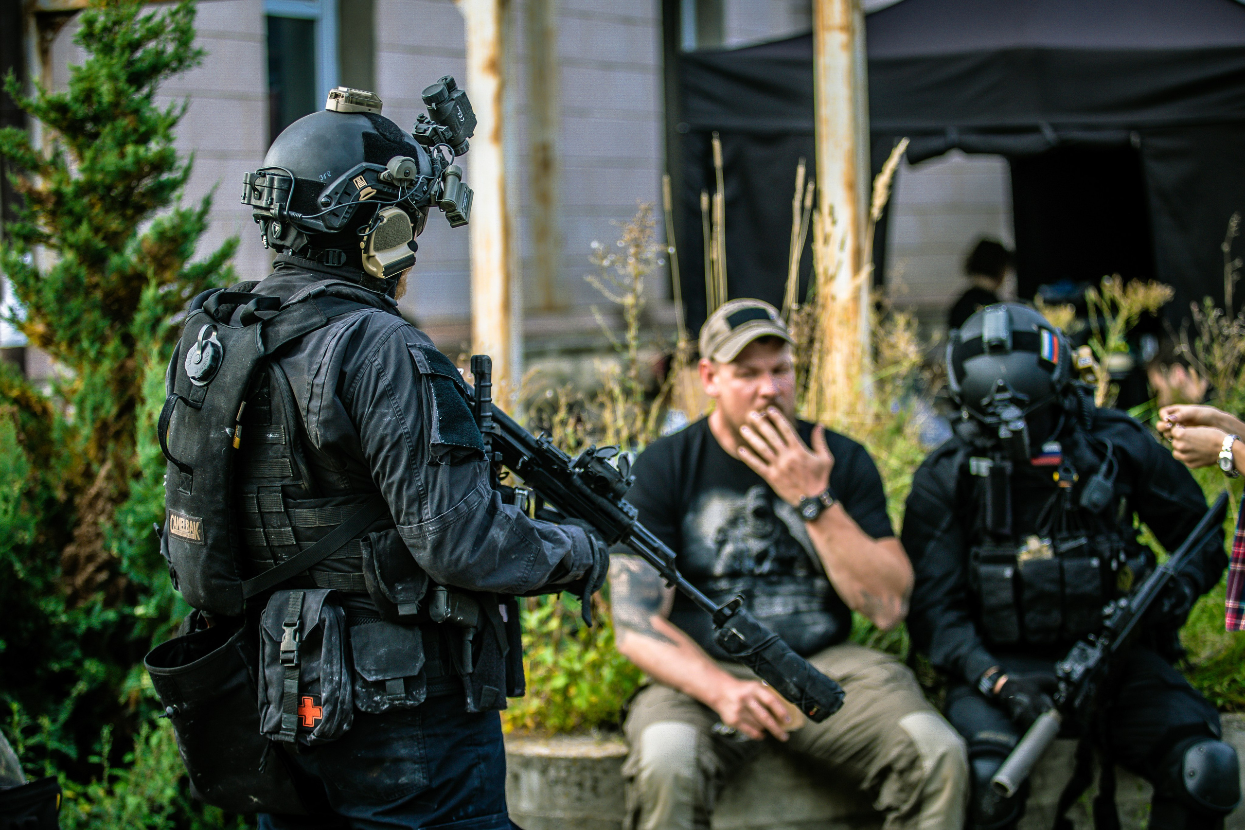 Съемка бэкстейджа при работе над клипом: RADIO TAPOK — Фрау Чёрная Смерть. Репортажный фотограф, Москва, Закат