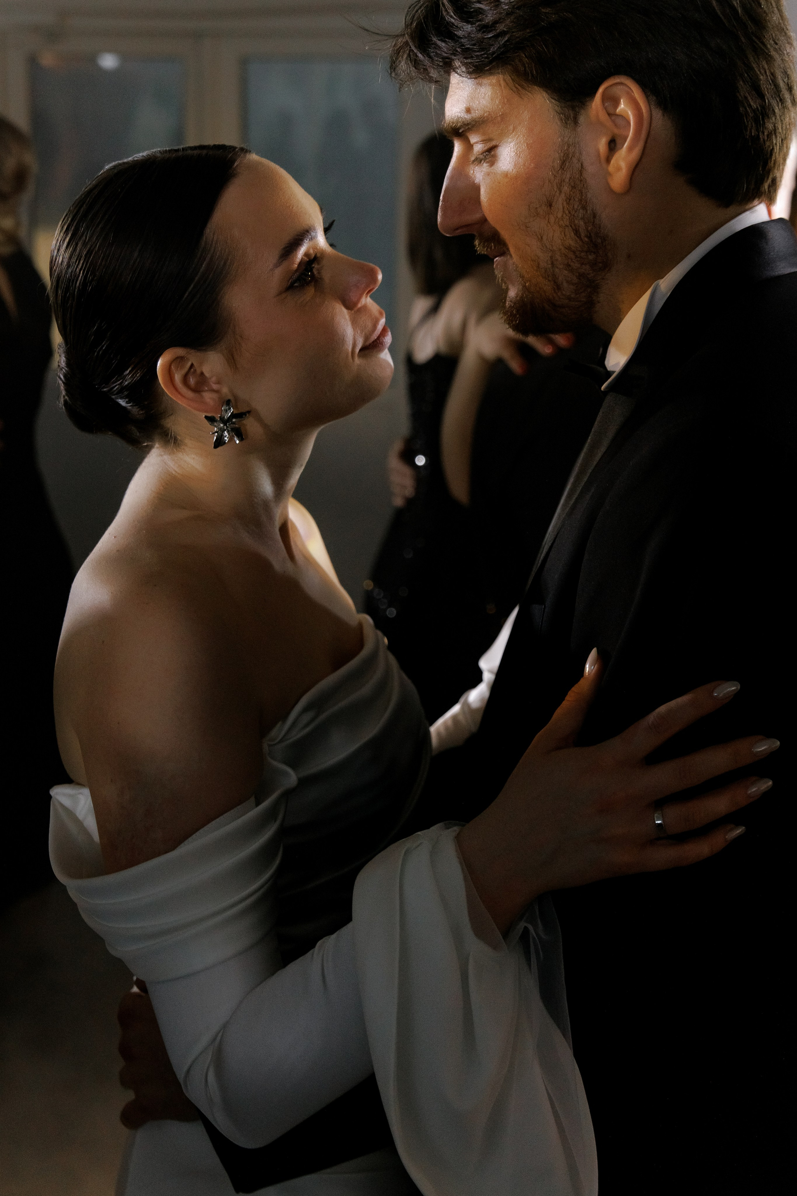 Свадьба в Ярославле — серия парк отель Мазай, выездная регистрация, кавер группа | Портфолио. Свадебный фотограф в Москве, Ярославле Виталий Квант