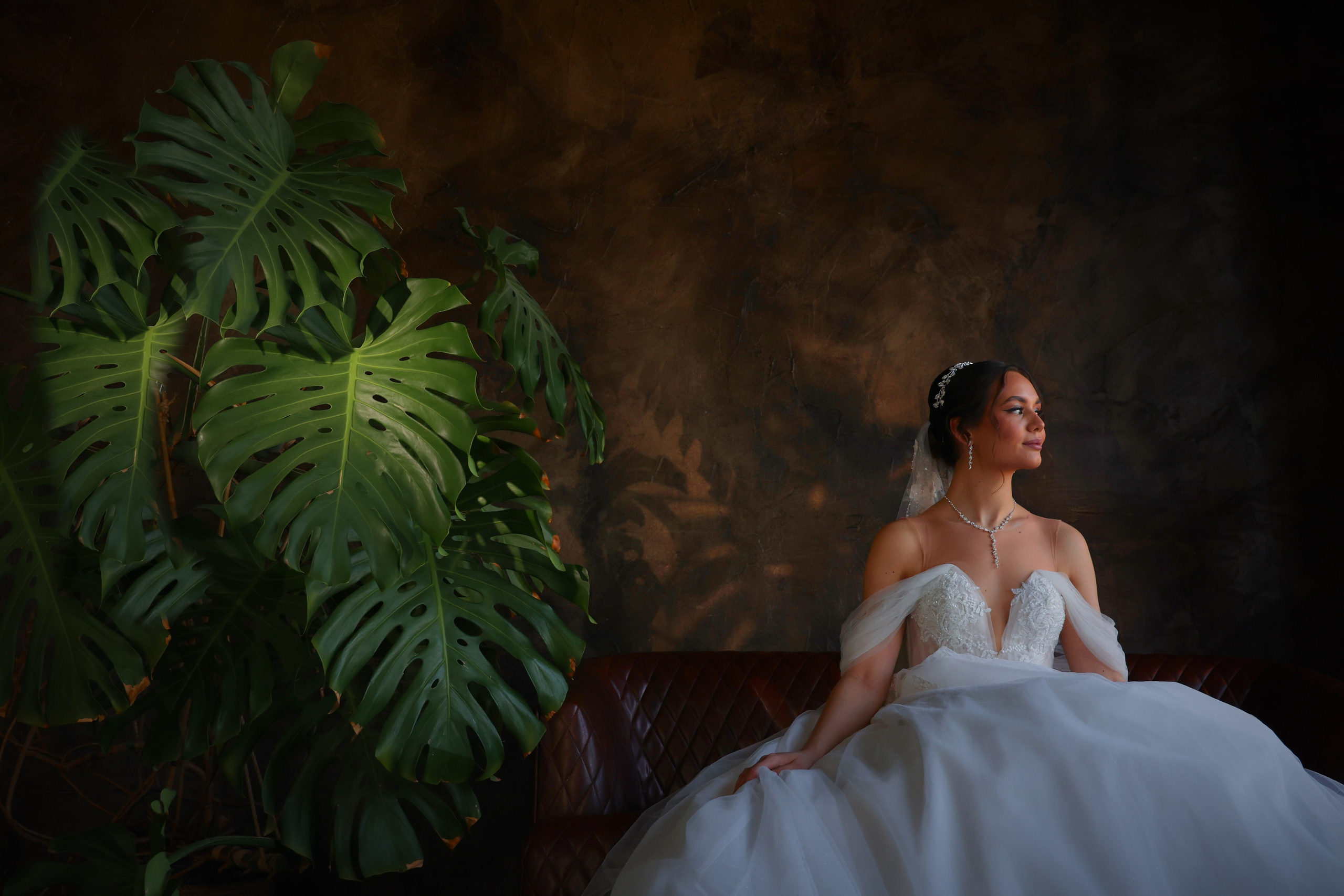 Профессиональные Свадебные фотографии в Самаре. Креативные свадебные фотографии в Самаре. Не как у всех свадебные фотографии в Самаре. Фотограф Олег Слеб в Самаре