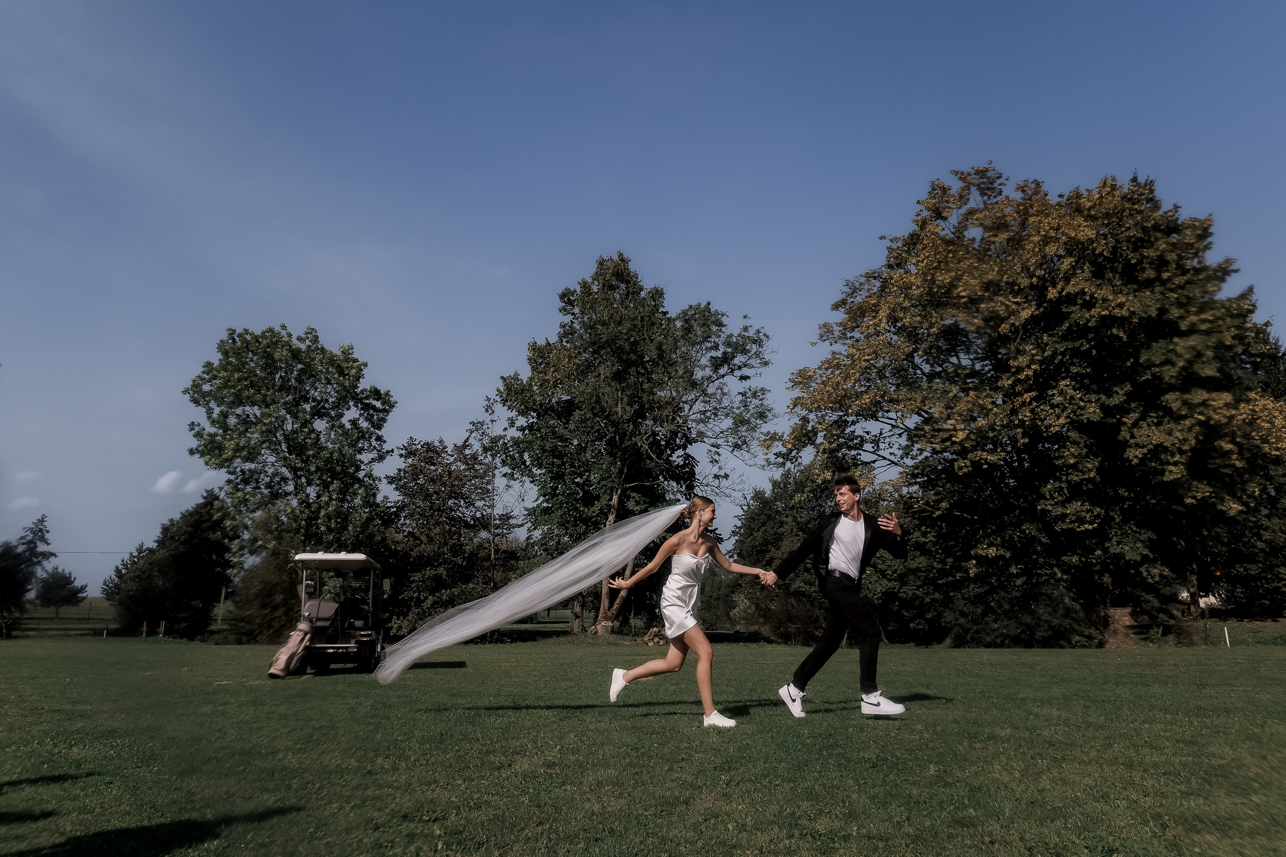 Свадьба на гольф-поле. Свадебный фотограф Татьяна Аберле свадебный видеограф Роман Аберле Калининград