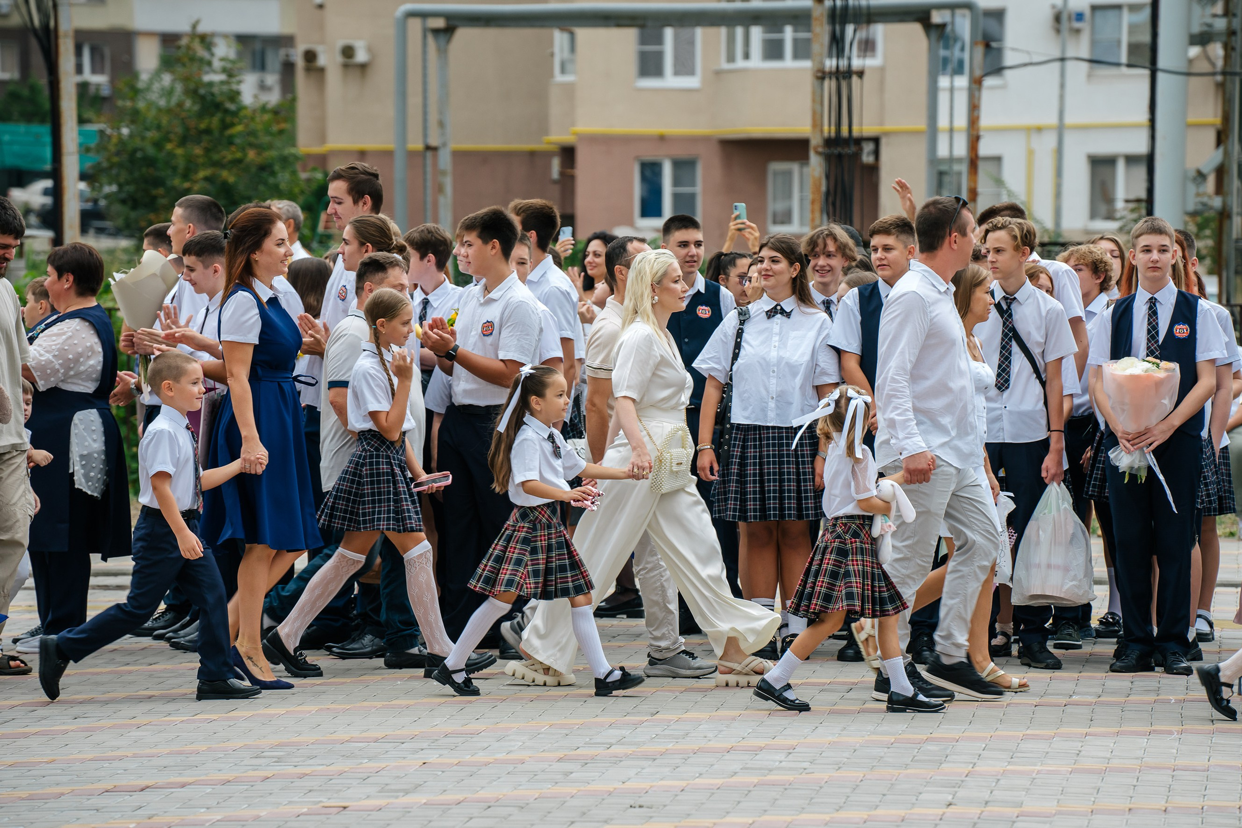 1 сентября. Выпускные альбомы, школьные фотосессии в городе Новороссийске