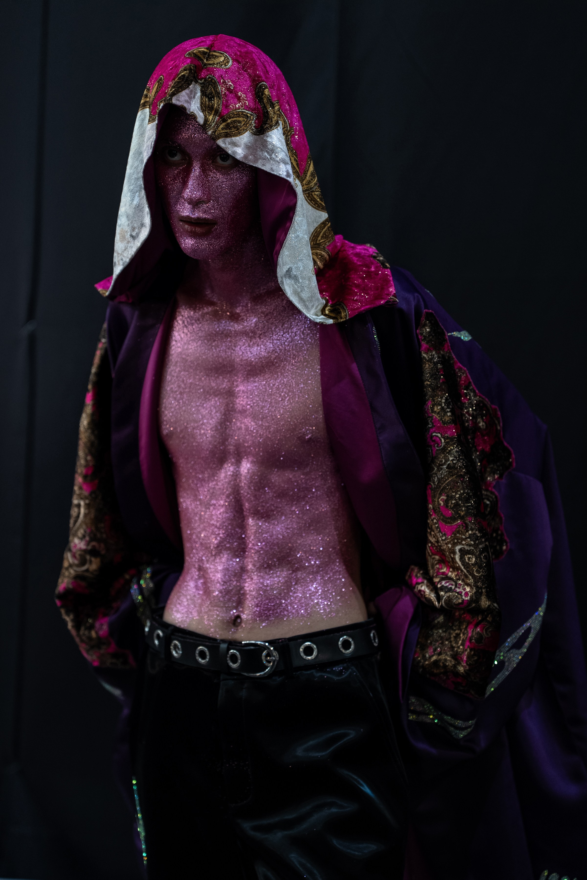 Visa Fashion Week Almaty Pre-Fall 2026 April Backstage Day 2. Сайт Алматинского НЮ АРТ, будуар и фэшн фотографа Дениса Карпенко