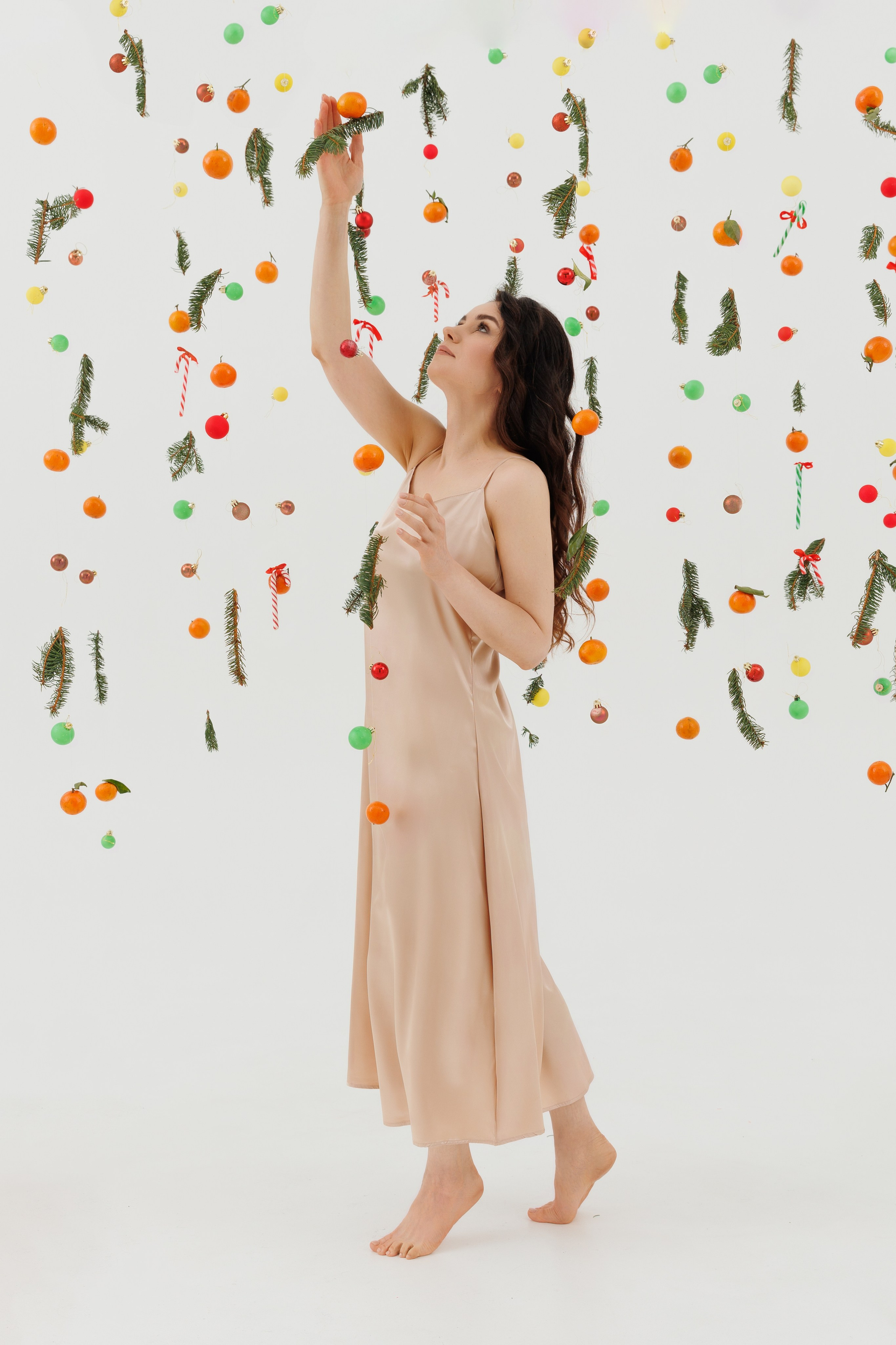 Света и мандарины. Фотограф женского портрета, беременности и материнства Харькова Елена