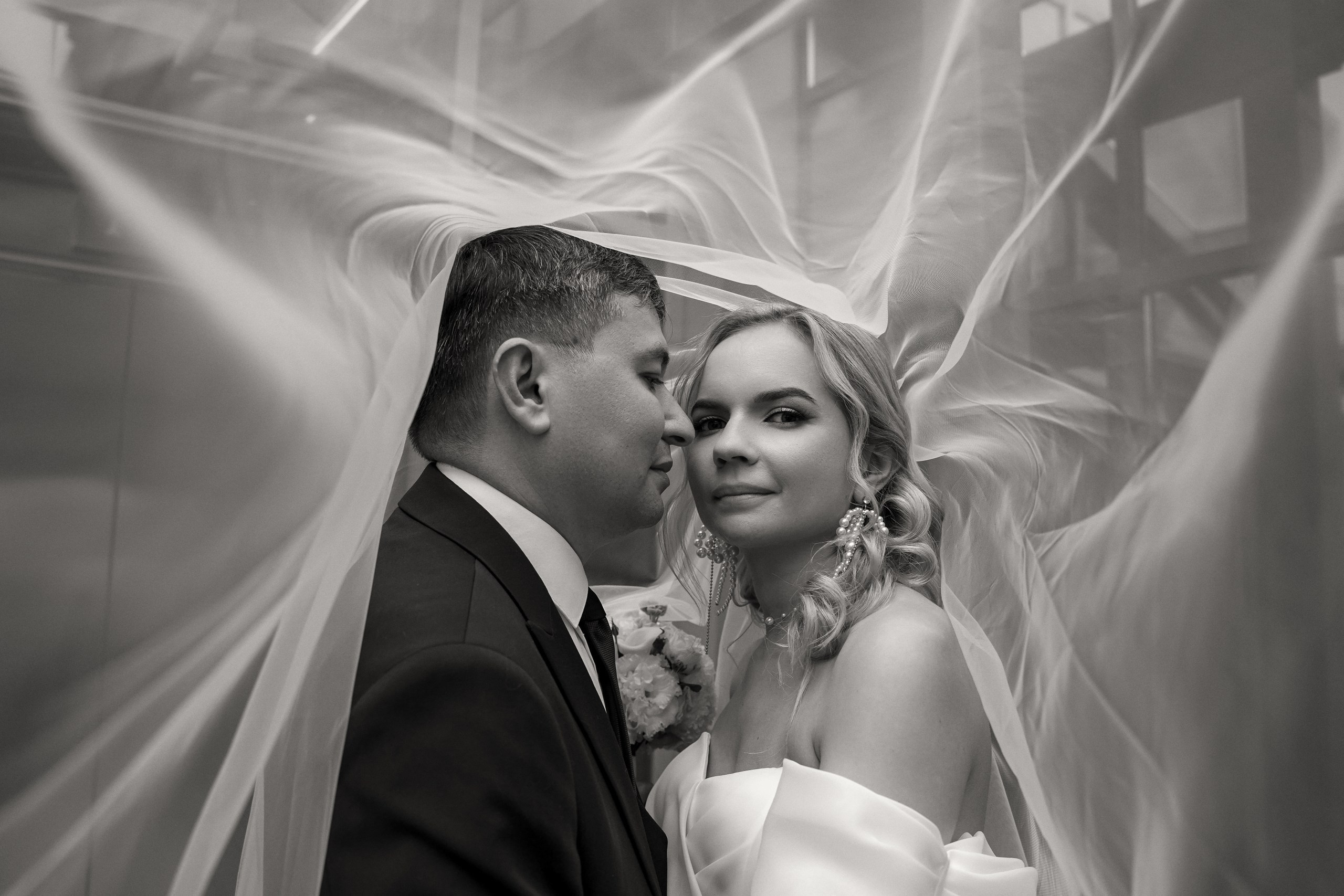 Свадебная фотосессия «4 часа». Отель Резиденция в Ростове-на-Дону. Кадры молодоженов на природе. Фотосессия банкета 1 час. Свадебный фотограф в Ростове-на-Дону. Таинство Крещения и Венчания, семейные фотосессии. Алёна Чёботова