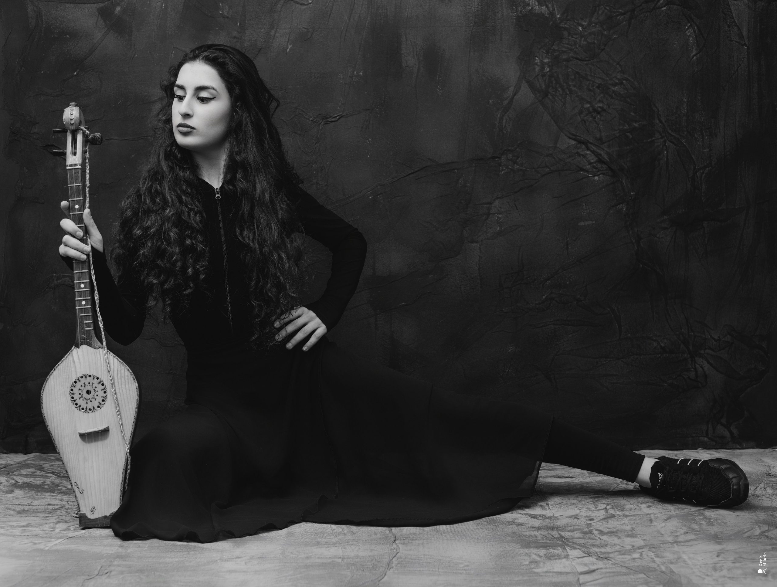 Танцоры лучшие модели — тем более в лучшей фотостудии-салоне платьев. Портретный фотограф Денис Милютин