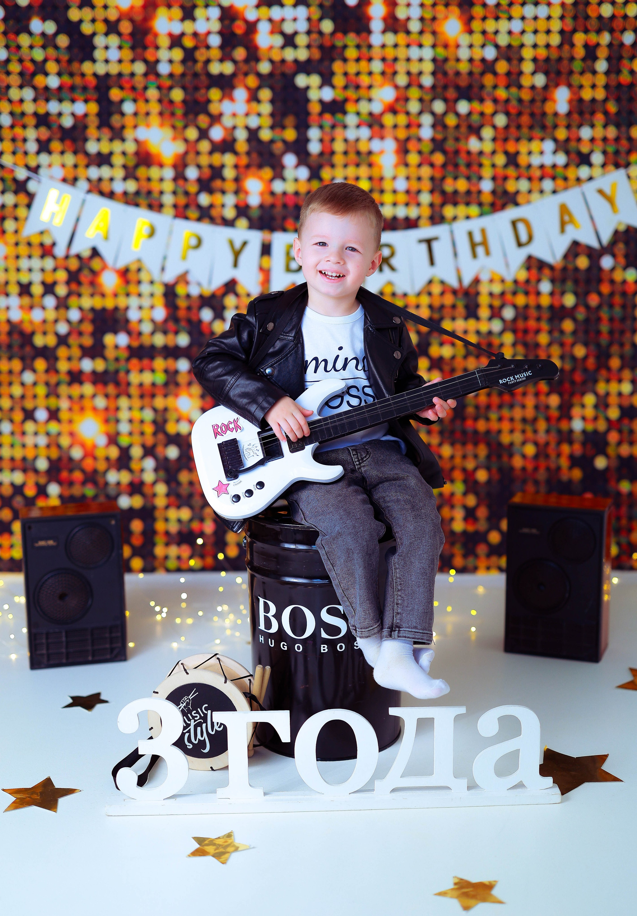 Мальчишки Антураж