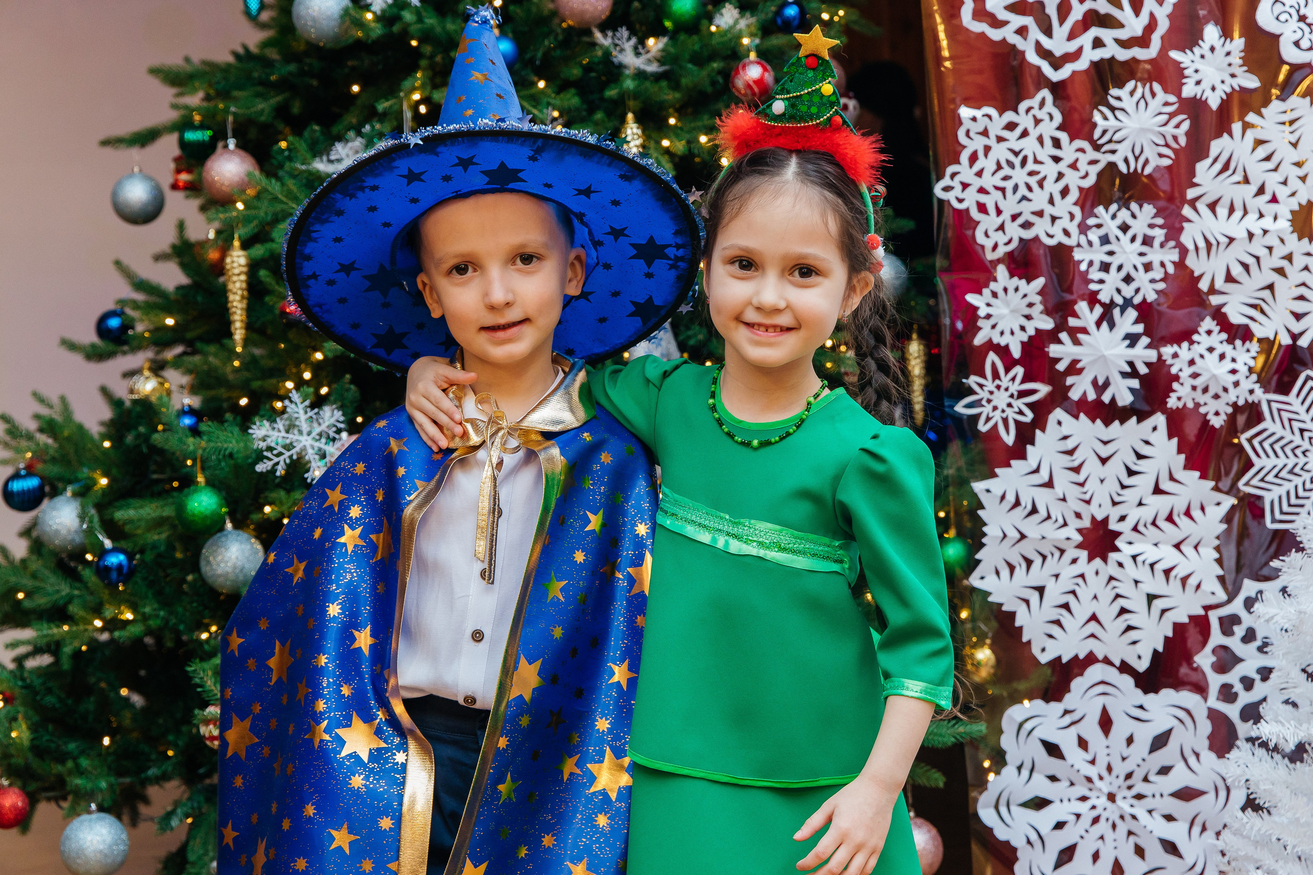 Детский сад № 93 — Утренник (27.12.2024). Свадебный и семейный фотограф Крамар Наталья