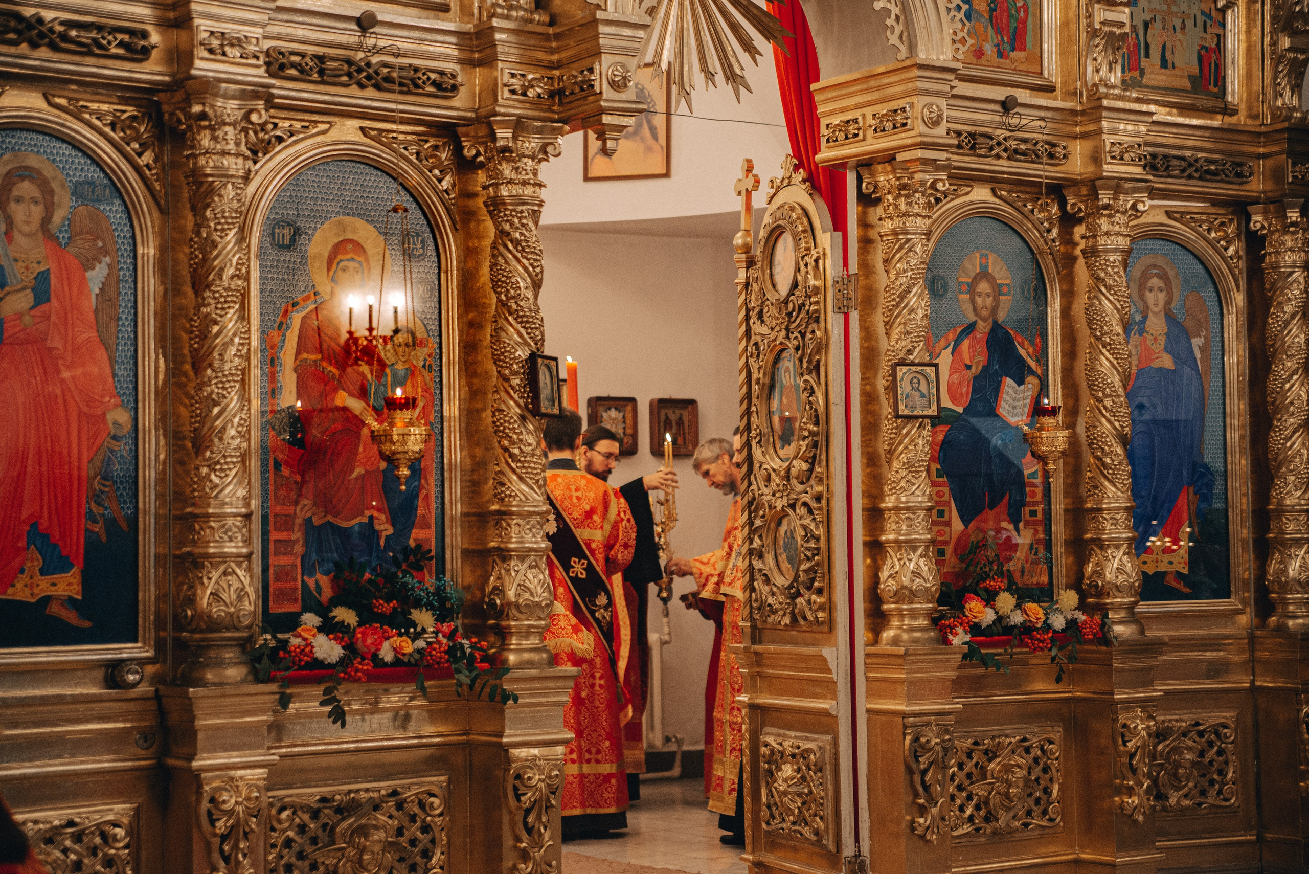 Службы в Храме. Фотограф в Самаре Елена Фомина