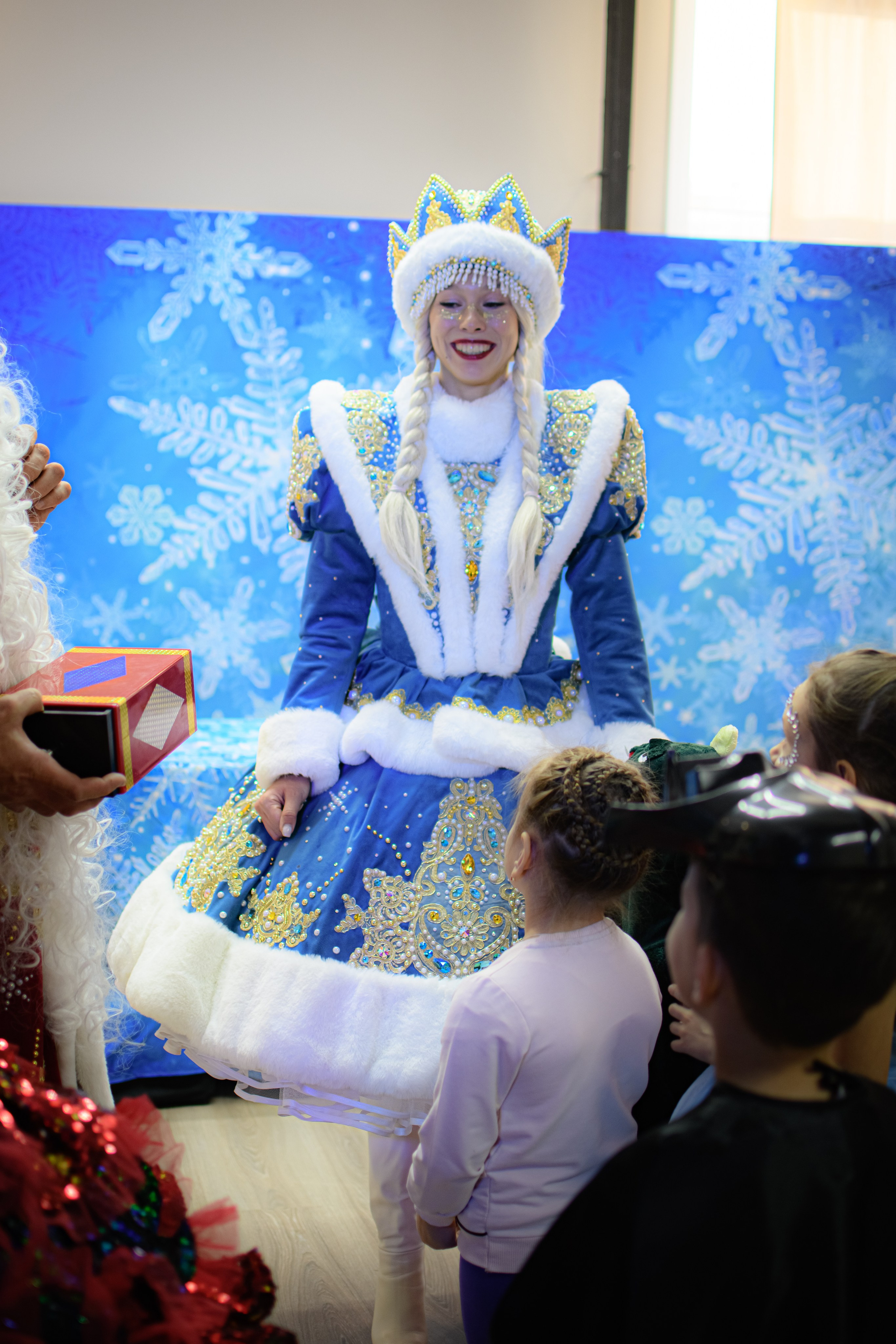 HAPPY NEW YEAR. Photokarish