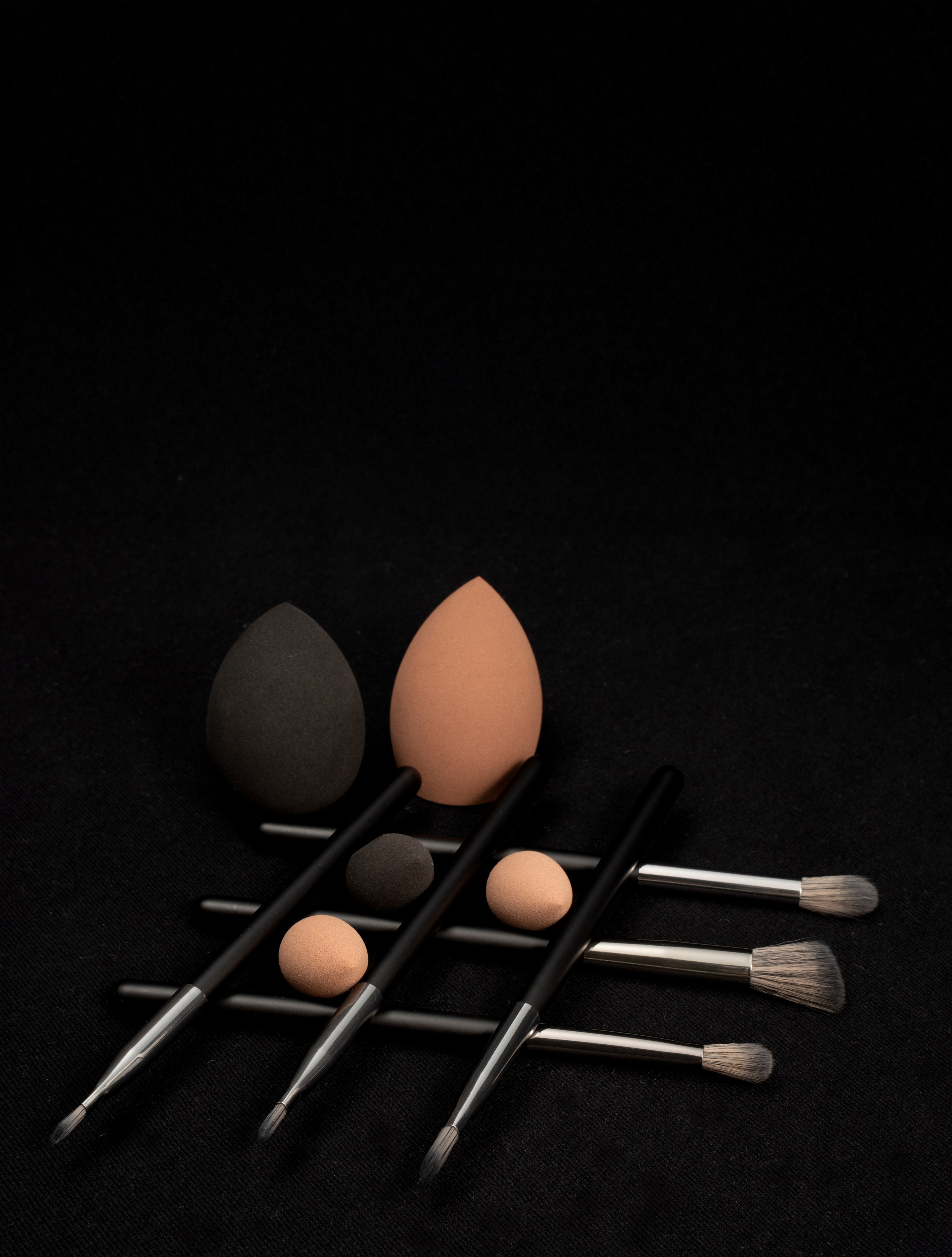 фотосъёмка для маркетплейсов предметная съёмка для маркетплейса фото товаров для Ozon / Wildberries / Яндекс Маркет студийная съёмка для карточек товара видеосъёмка для маркетплейсов контент для карточек товара продающие фото для Wildberries профессиональные фото для маркетплейсов видеообзор товара для Ozon / WB видеоинструкция для маркетплейса лукбук для видеосъёмка продакшн студия полного цикла производство видео под ключ создание рекламного ролика видеосъёмка для бизнеса креативная видеосъёмка съемка видеообзоров имиджевое видео для бренда промо ролик под маркетплейс видеоролик под Wildberries / Ozonмаркетплейсов инфографика для маркетплейса  