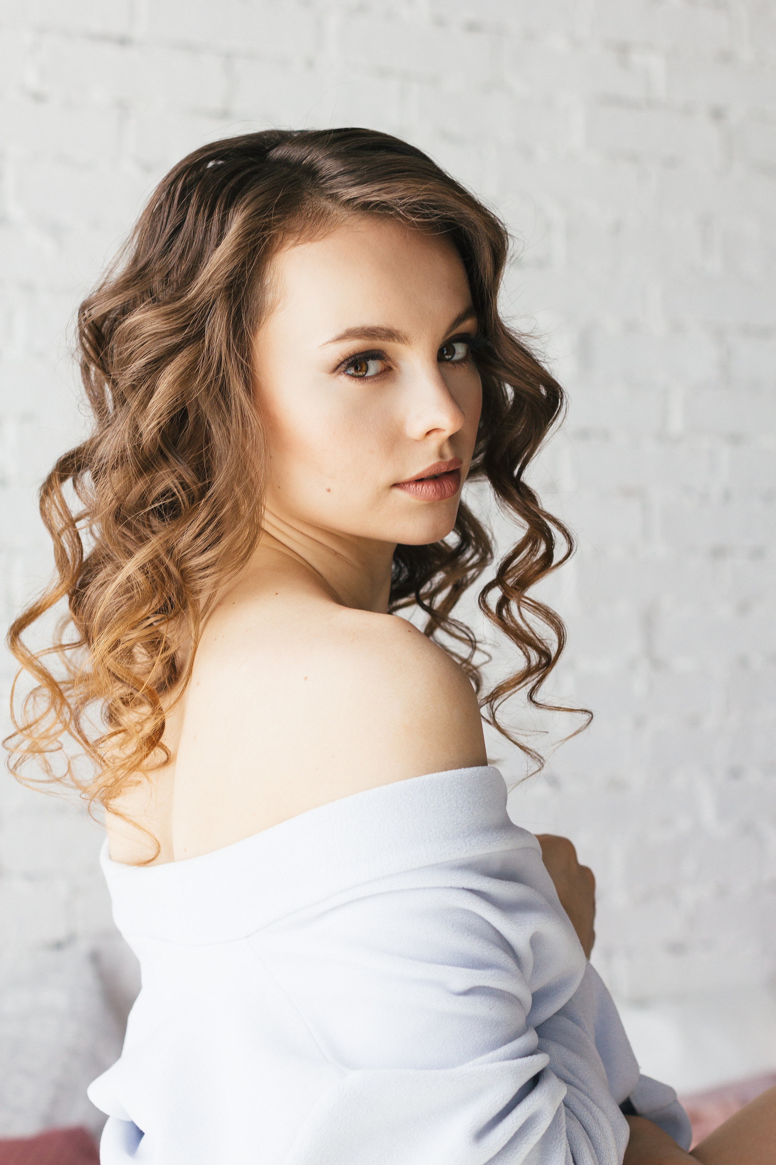 Иннеса. Утро невесты. Свадебный фотограф в Сургуте Никита Нертымов