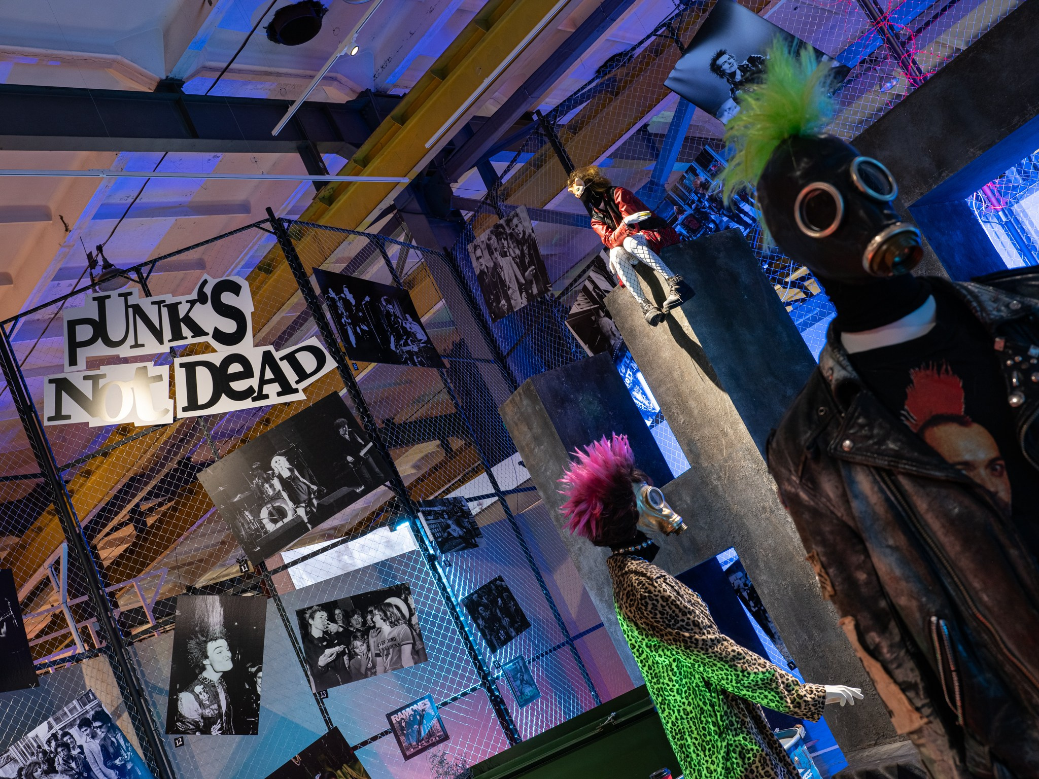 Выставка «Панк-культура. Король и Шут» Севкабельпорт (СПБ) Planet9 Плюс Судия 2024. Фотограф Василий Буланов