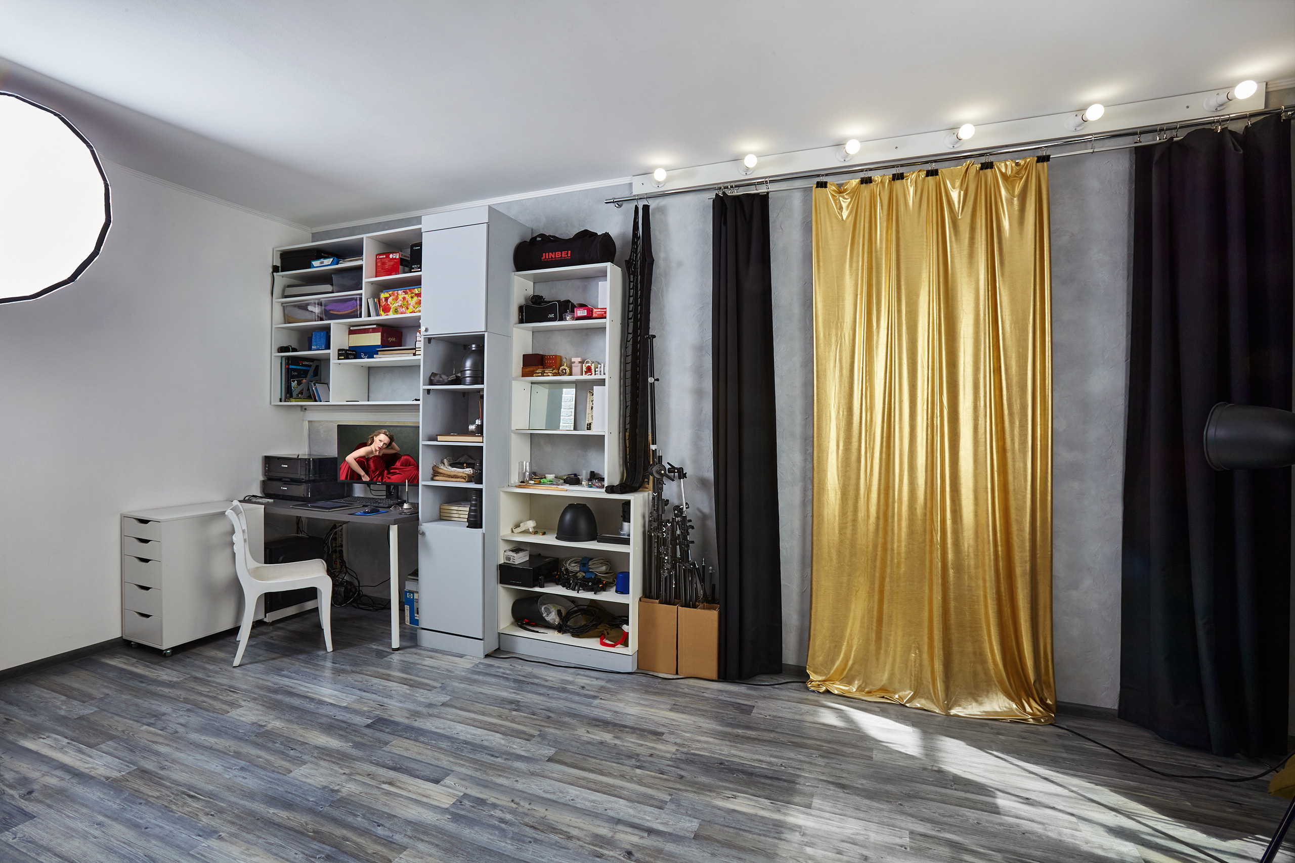 О студии. Портретный и предметный студийный фотограф в Москве  Вадим Попов