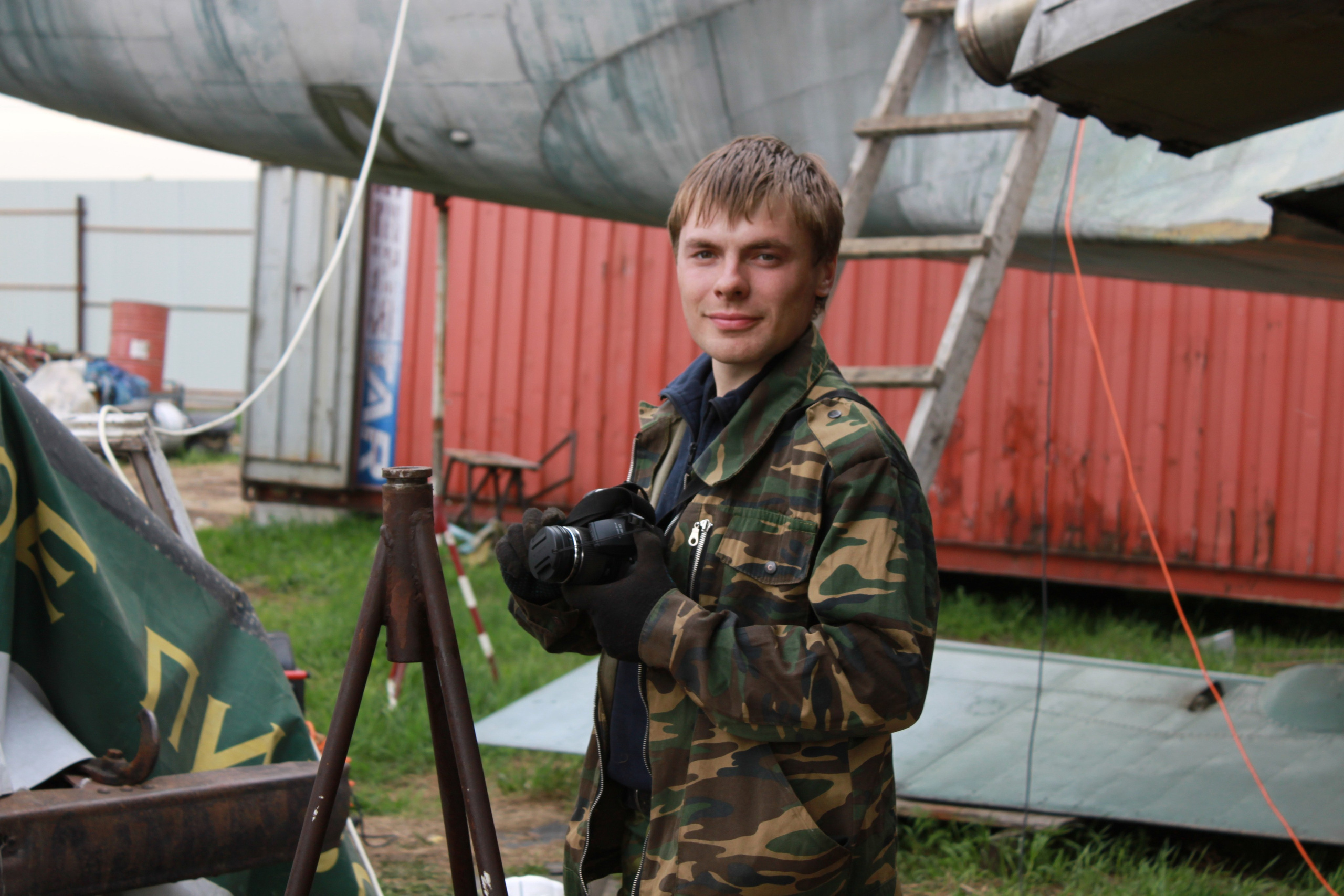 Ил-14Т «Голубая Мечта» работы в Тушино (2011 г.). Фотоальбом показывающий увлекательный мир авиации и мир медведей Андрея Иванова