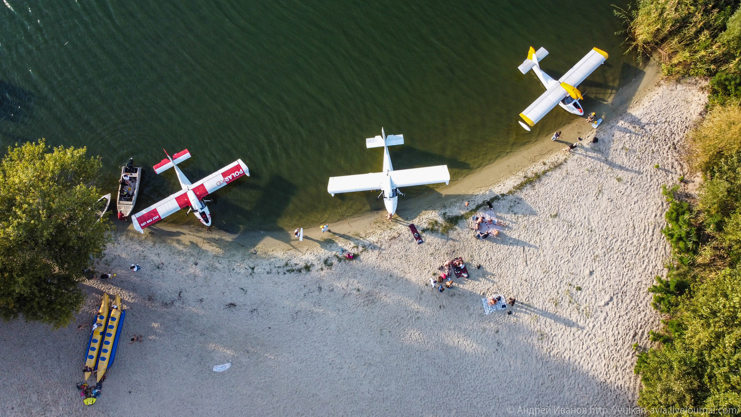Волгодонск аэр. Потапов слёт «Небо для всех» (2021 г.). Фотоальбом показывающий увлекательный мир авиации и мир медведей Андрея Иванова