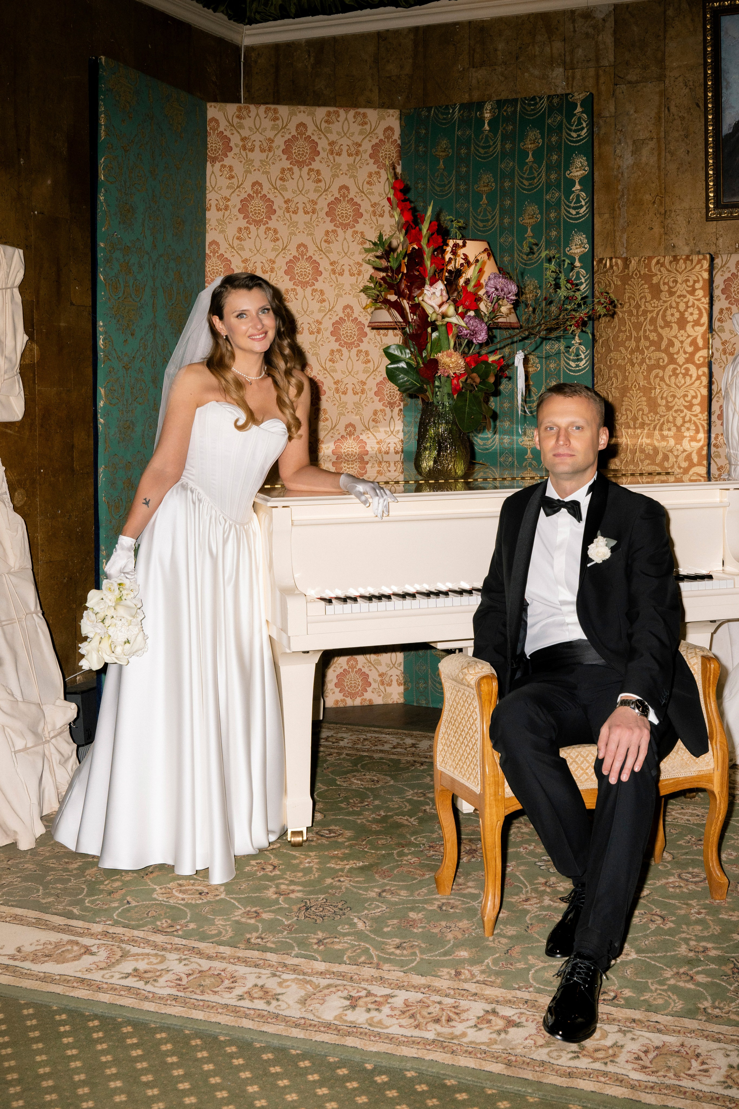Иван и Рума. Москва. Сборы в отеле Marco Polo и роспись в особняке Спиридонова. Свадебный фотограф Катерина Чулкова