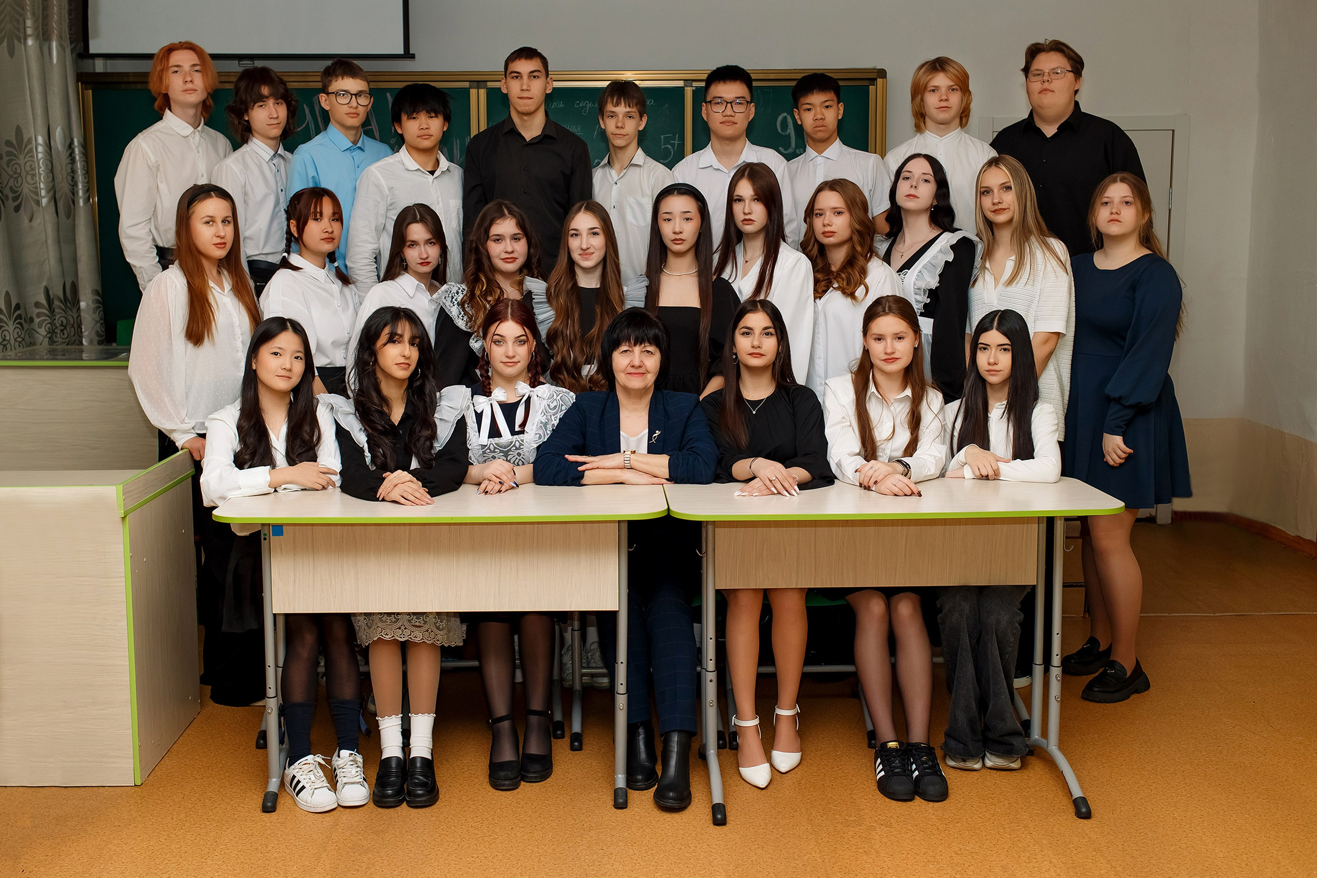 9 класс 11 школа. Фотограф Любовь Корниенко, Примоский край