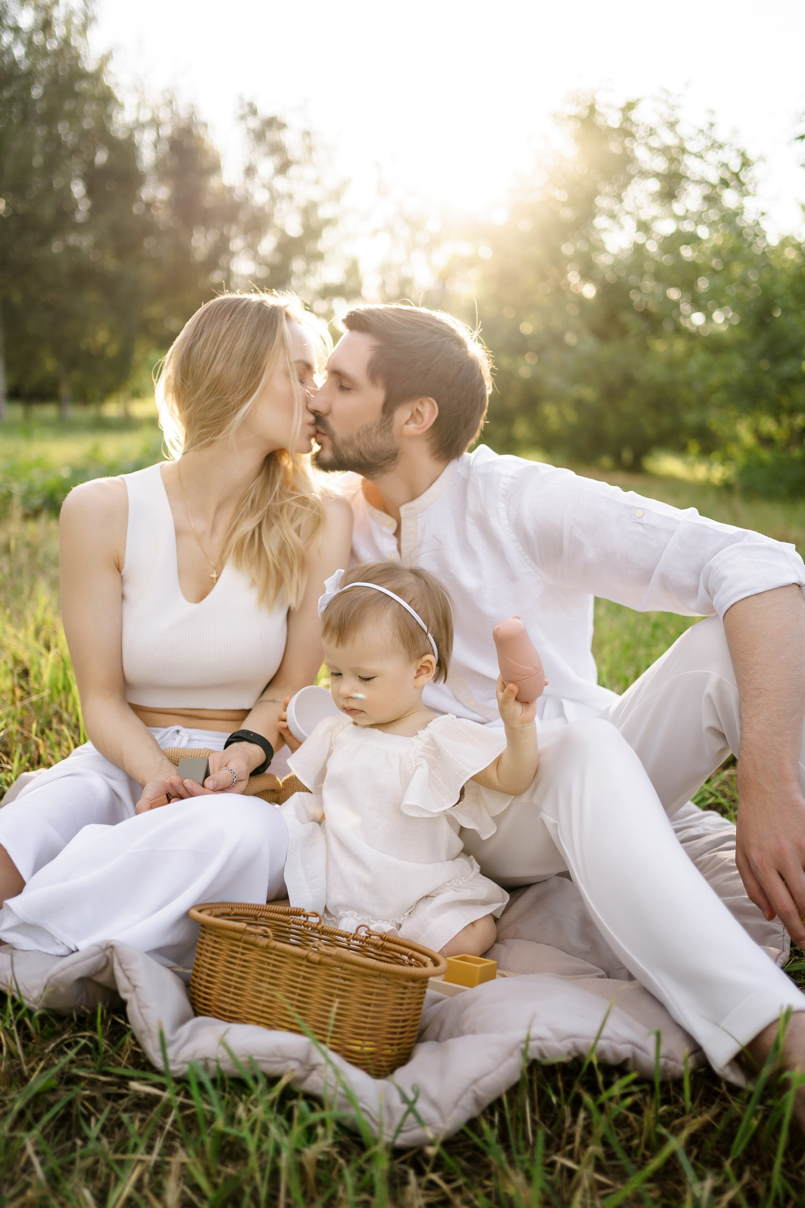 Олеся, Денис и Даниэла. Свадебный фотограф в Москве Яна Деньгина