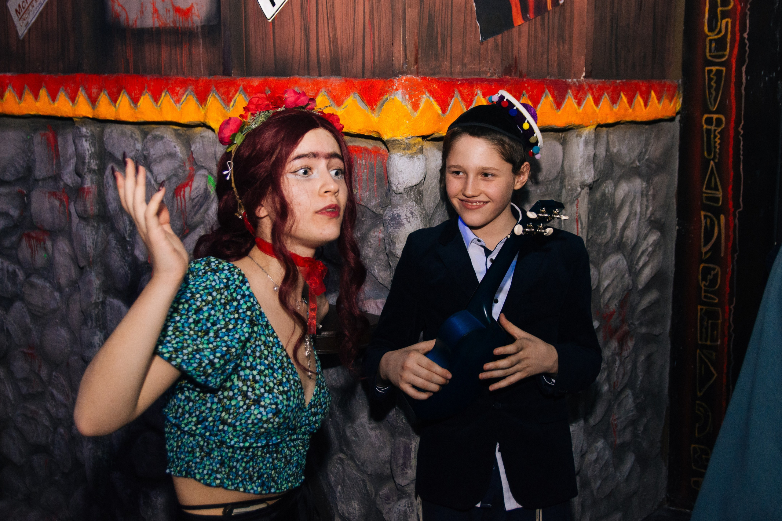 Квесты и праздники в Нелогике. Фотограф в Москве. Индивидуальные и парные съёмки, мероприятия, промо-съёмки для артистов