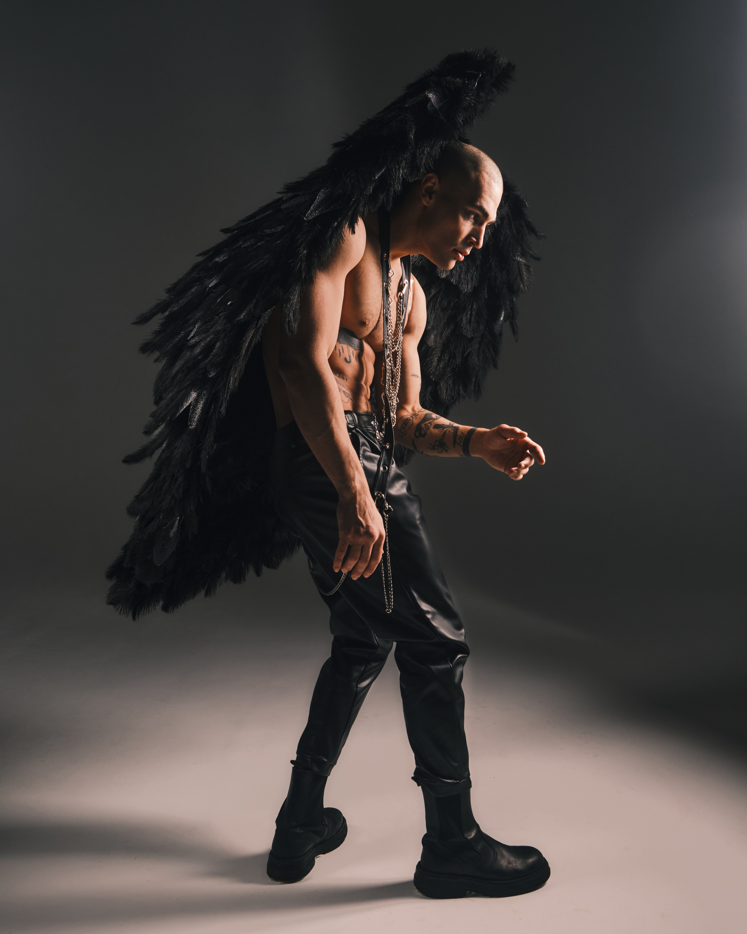 Demon. Photographer in Moscow