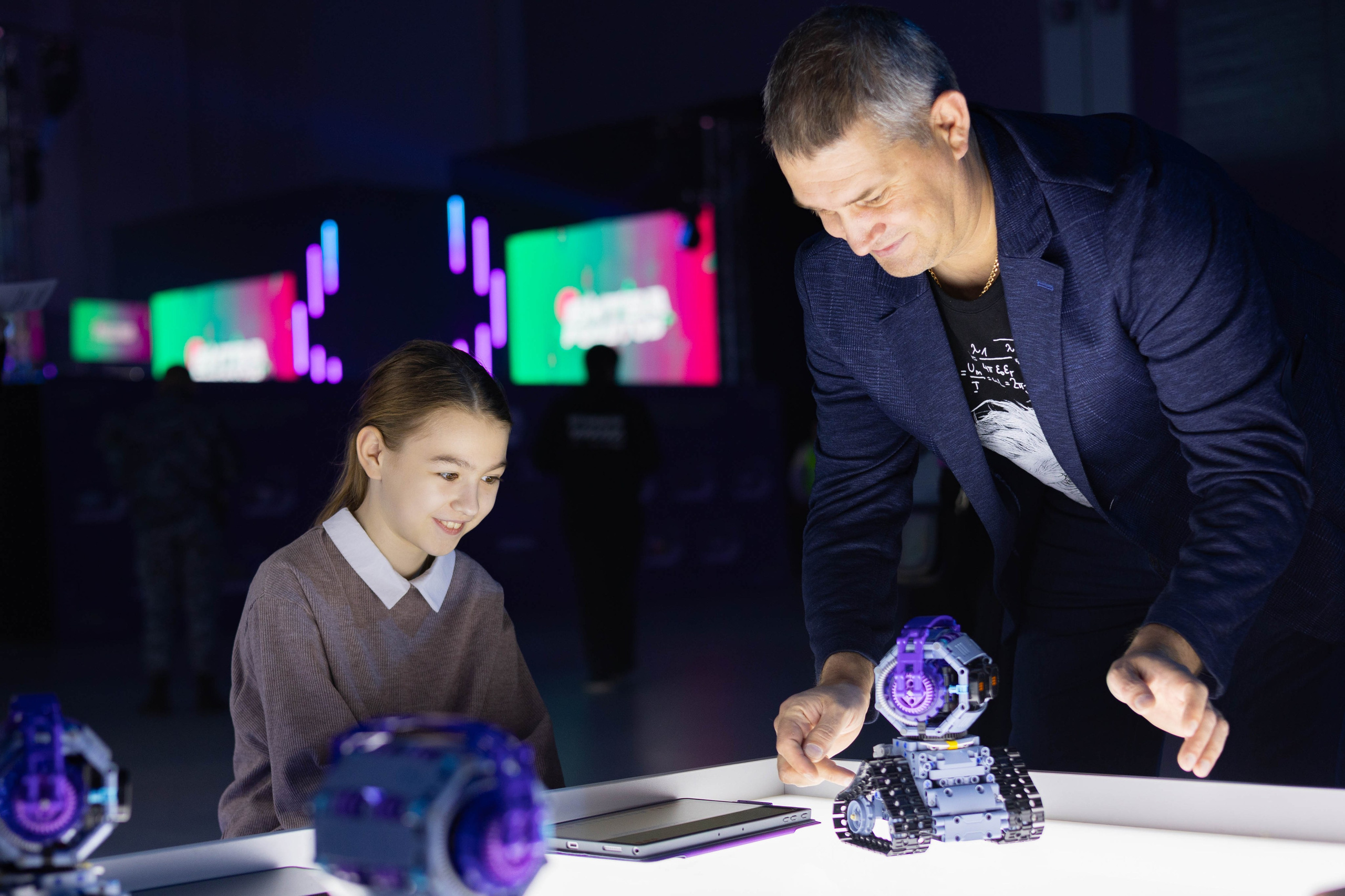 ИКС Холдинг.Чемпионат «Битва роботов». Репортажный фотограф в Москве Зуйко Оксана