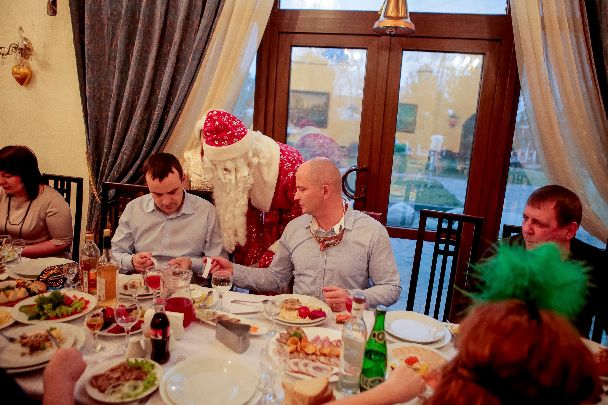 Корпоратив. Max Matvich and Victoria Basova are professionals in their field