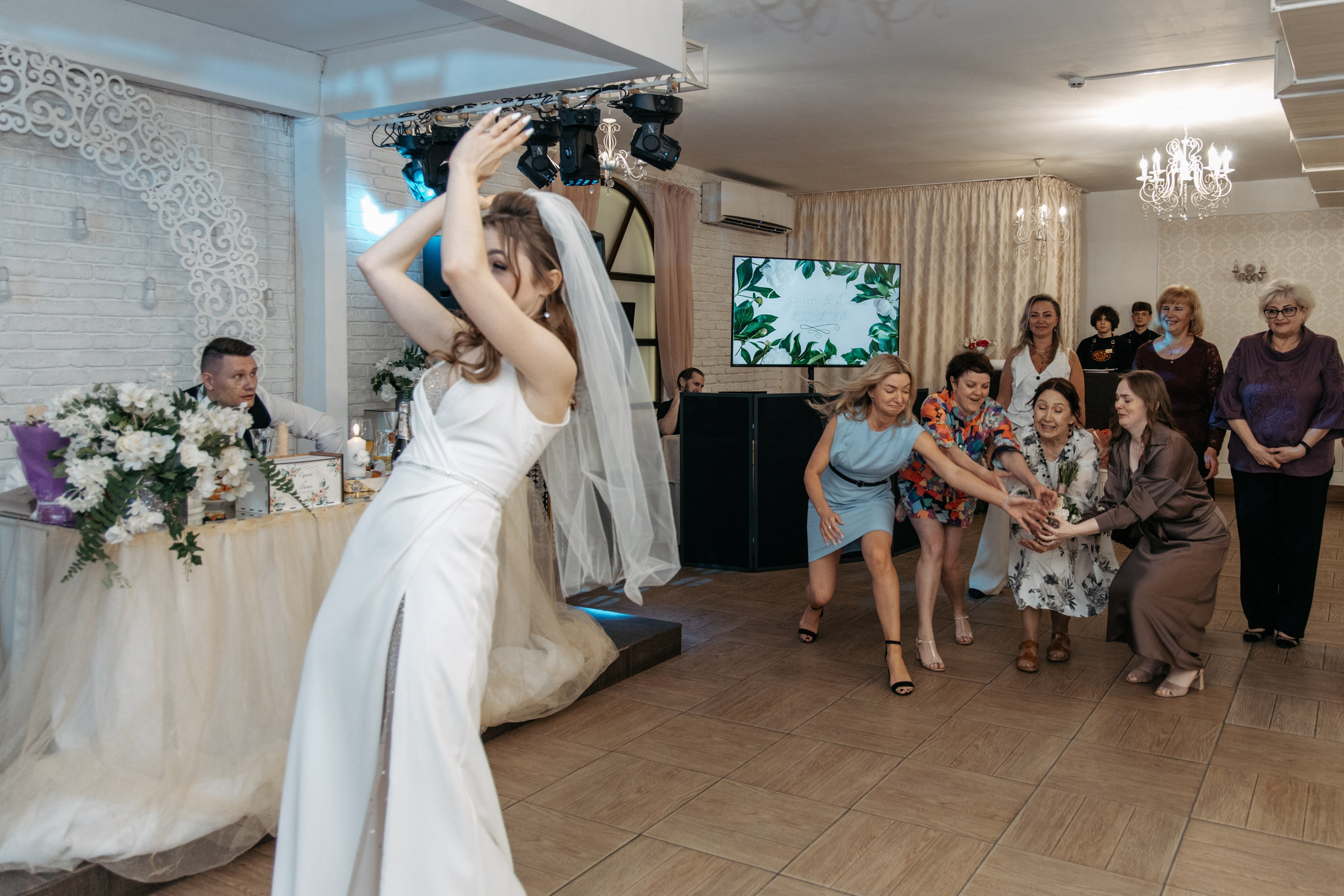 Диана и Сергей (полный день). Фотограф в Барнауле Юлия Садвокасова