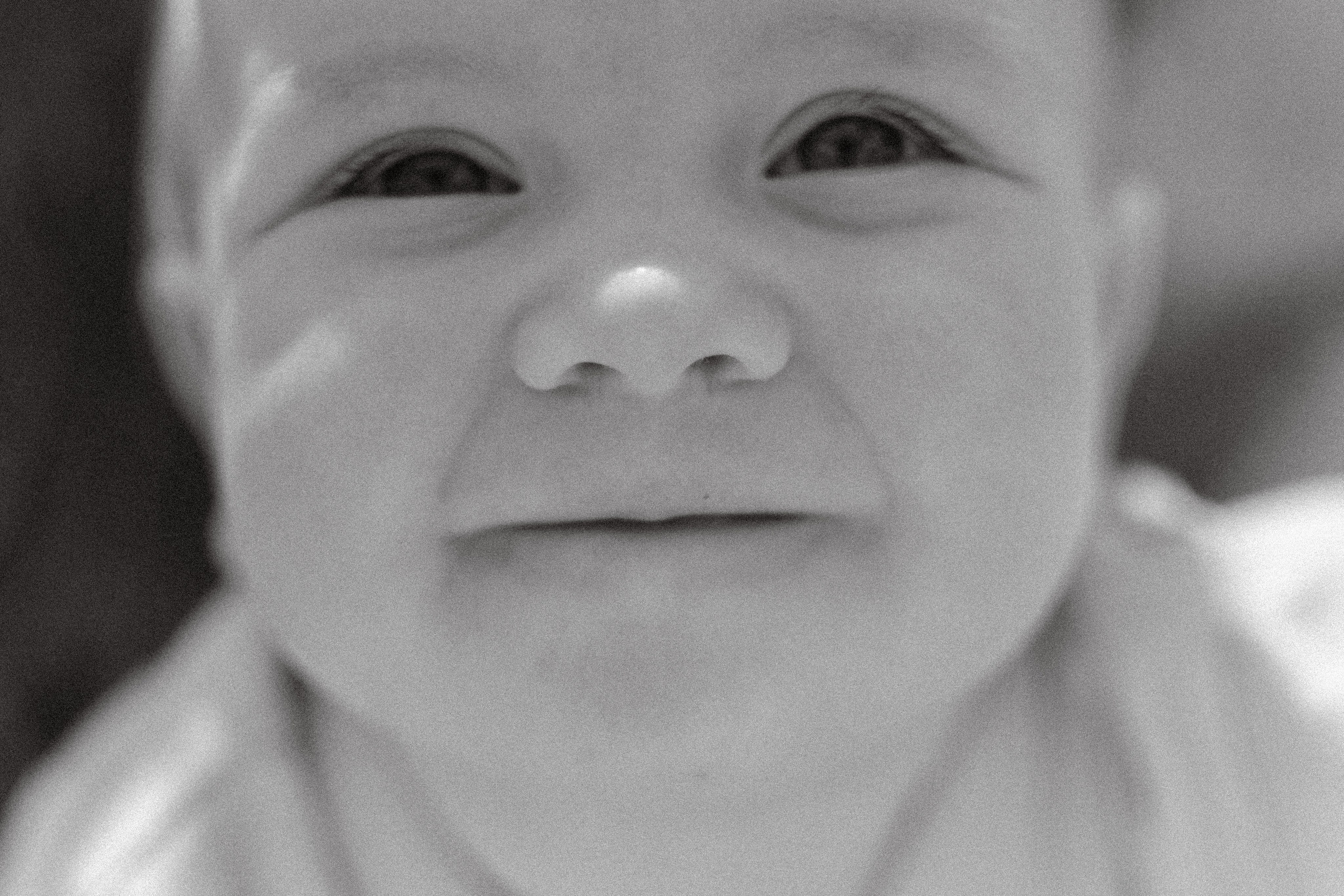 Сёстры в&nbsp;поле и&nbsp;малышка дочь