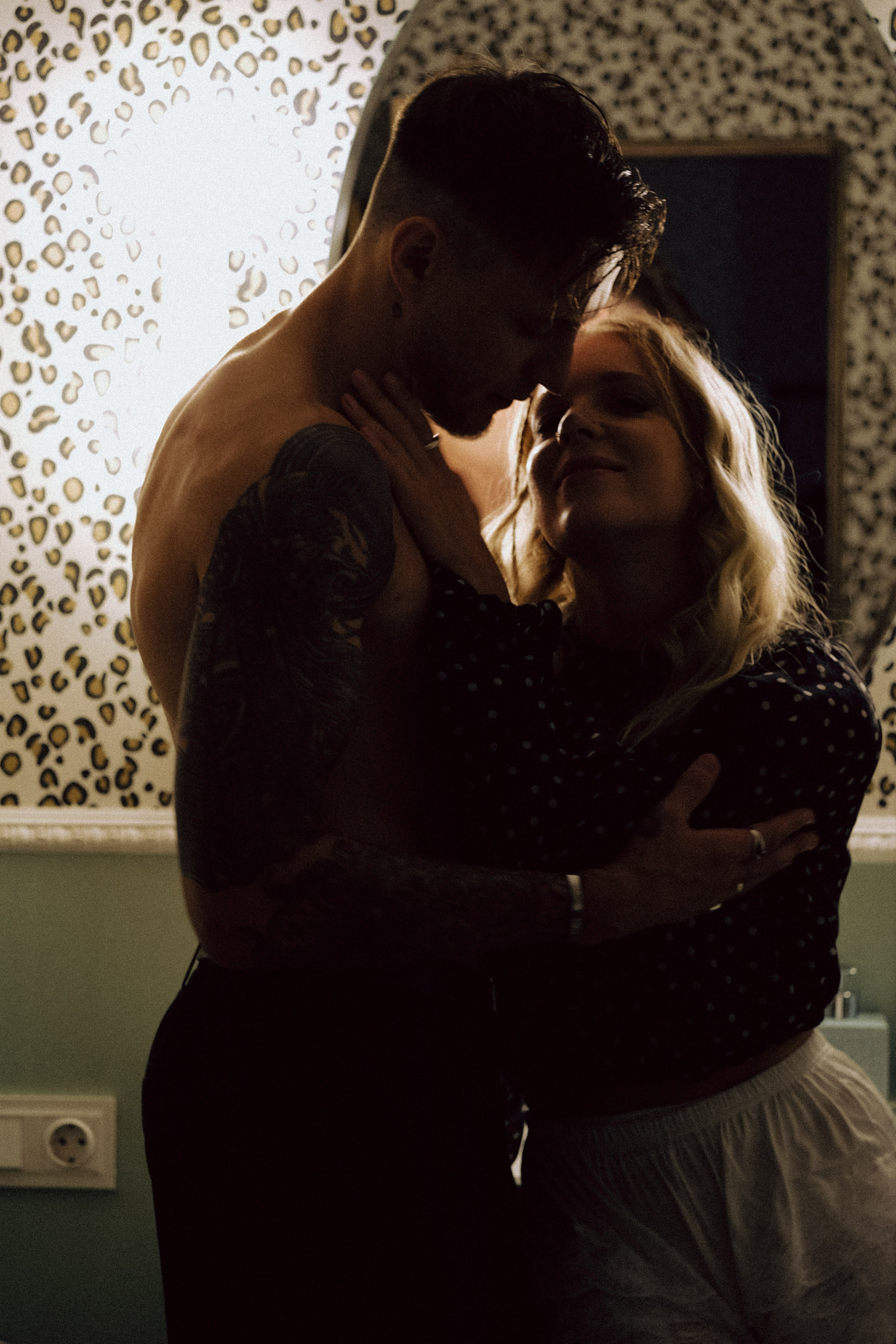 СВАДЕБНАЯ СЬЕМКА С КАБРИОЛЕТОМ В САНТК-ПЕТЕРБУРГЕ НА ПЕТРОГРАДКЕ В ОТЕЛЕ ПАНОРАМИКА. Профессиональный фотограф, Санкт-Петербург — Виктория Богомолова