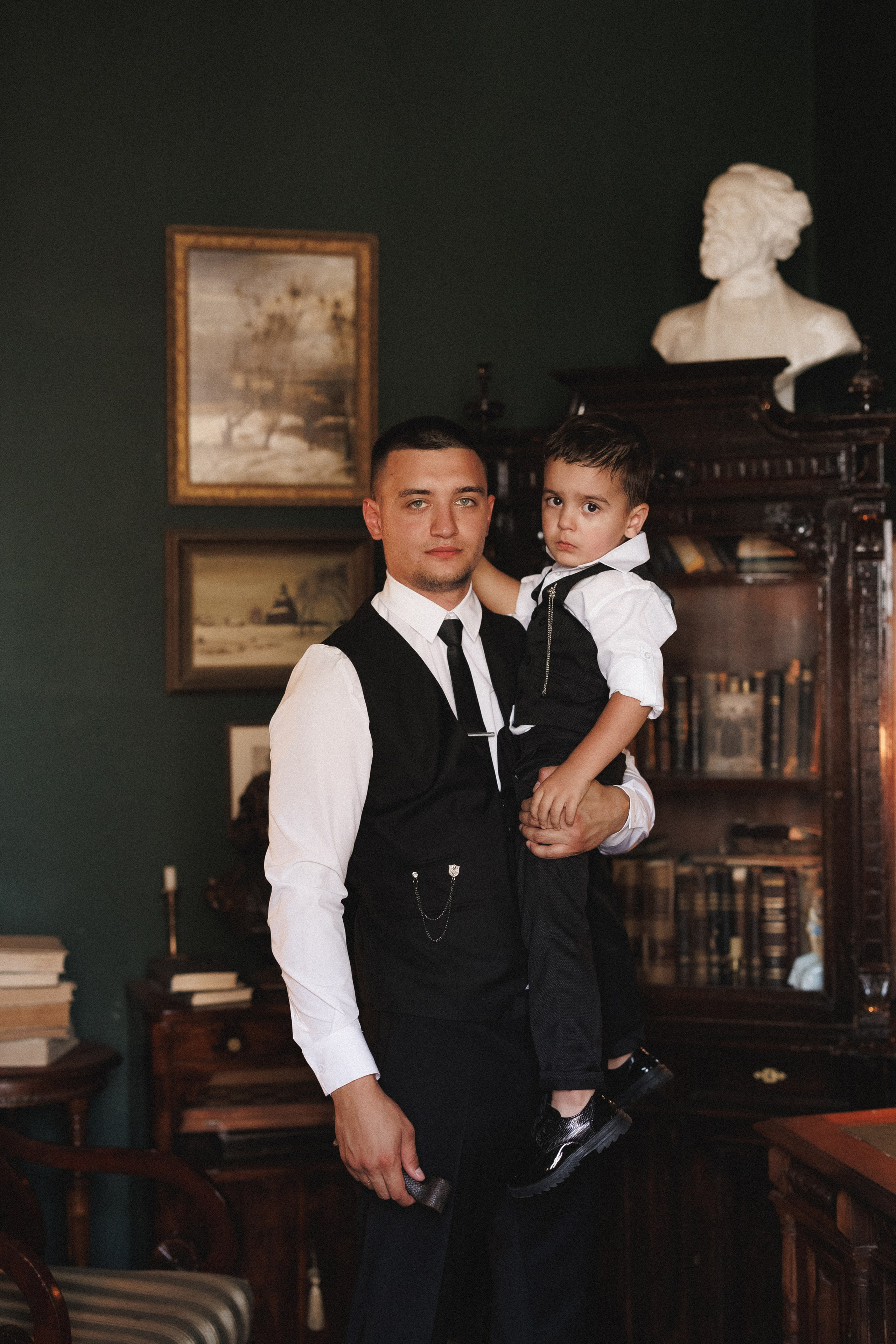 Семейная фотосессия в ретро стиле, фотостудия «Ретроград», город Краснодар. Семейный и детский фотограф в Краснодаре Анна Трашкова