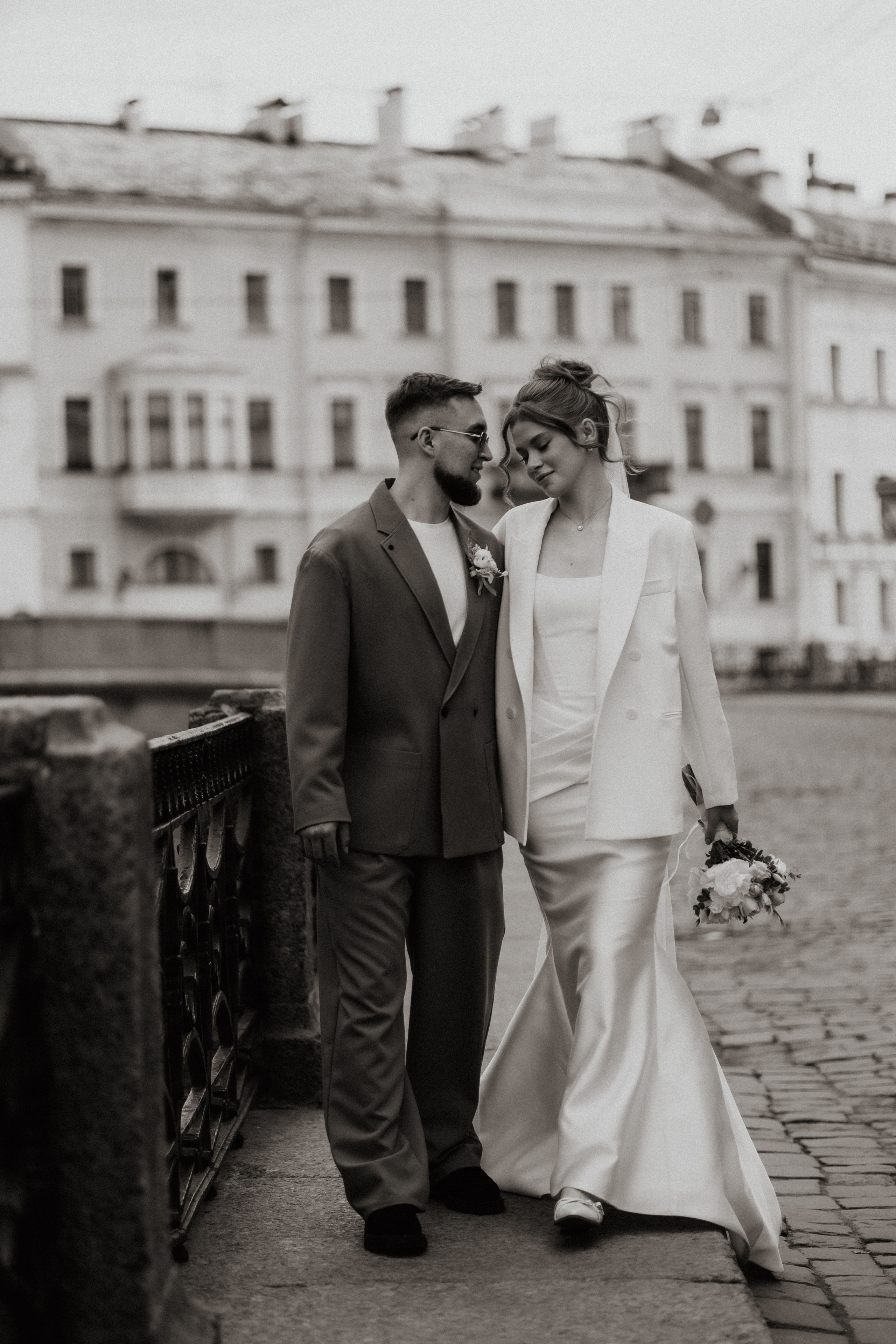 В объятиях города. Свадебный фотограф в Санкт-Петербурге Анастасия Селиванова