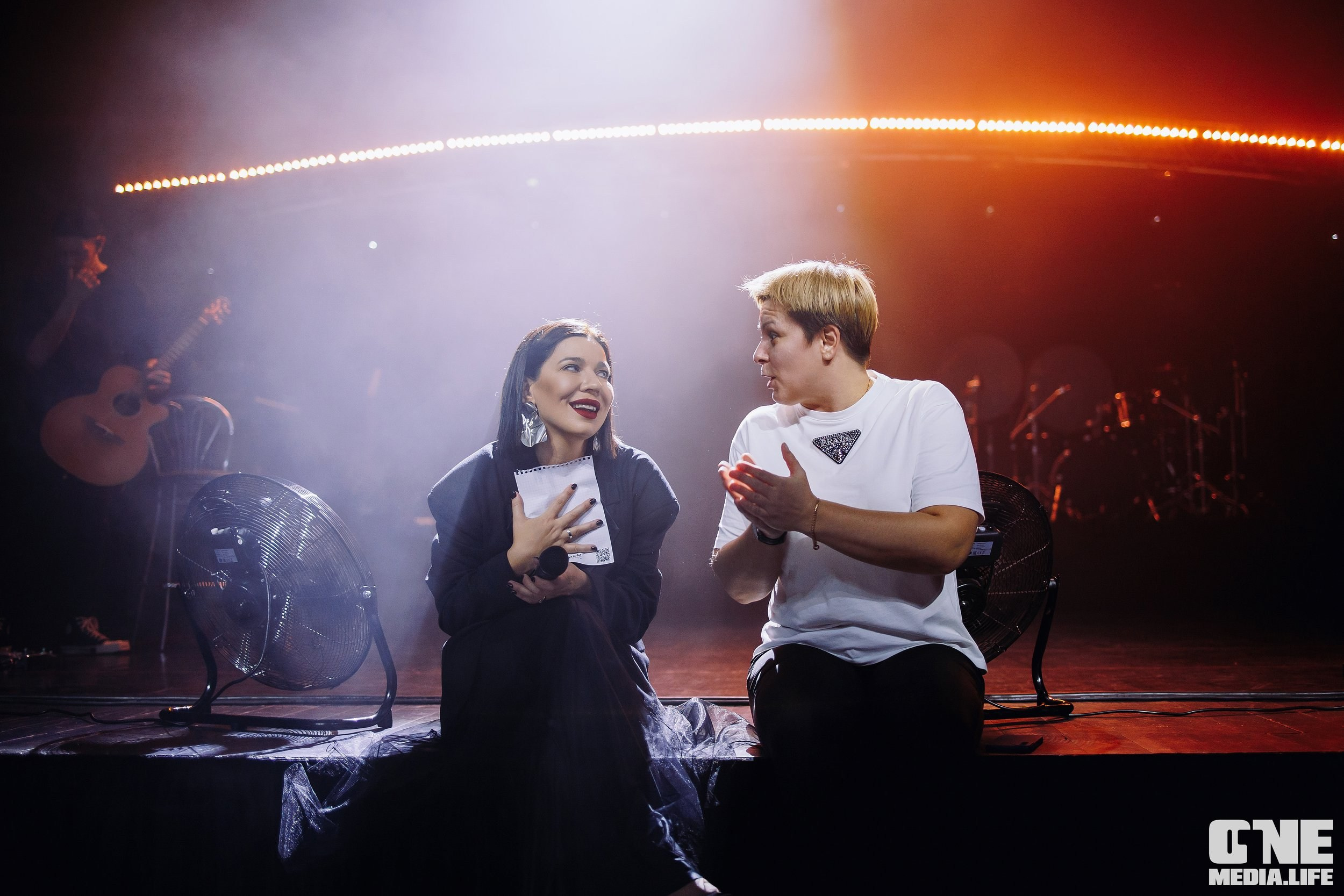 Фоторепортаж с концерта Ёлки. One Media Life: фоторепортажи, фотоотчеты с мероприятий и заведений