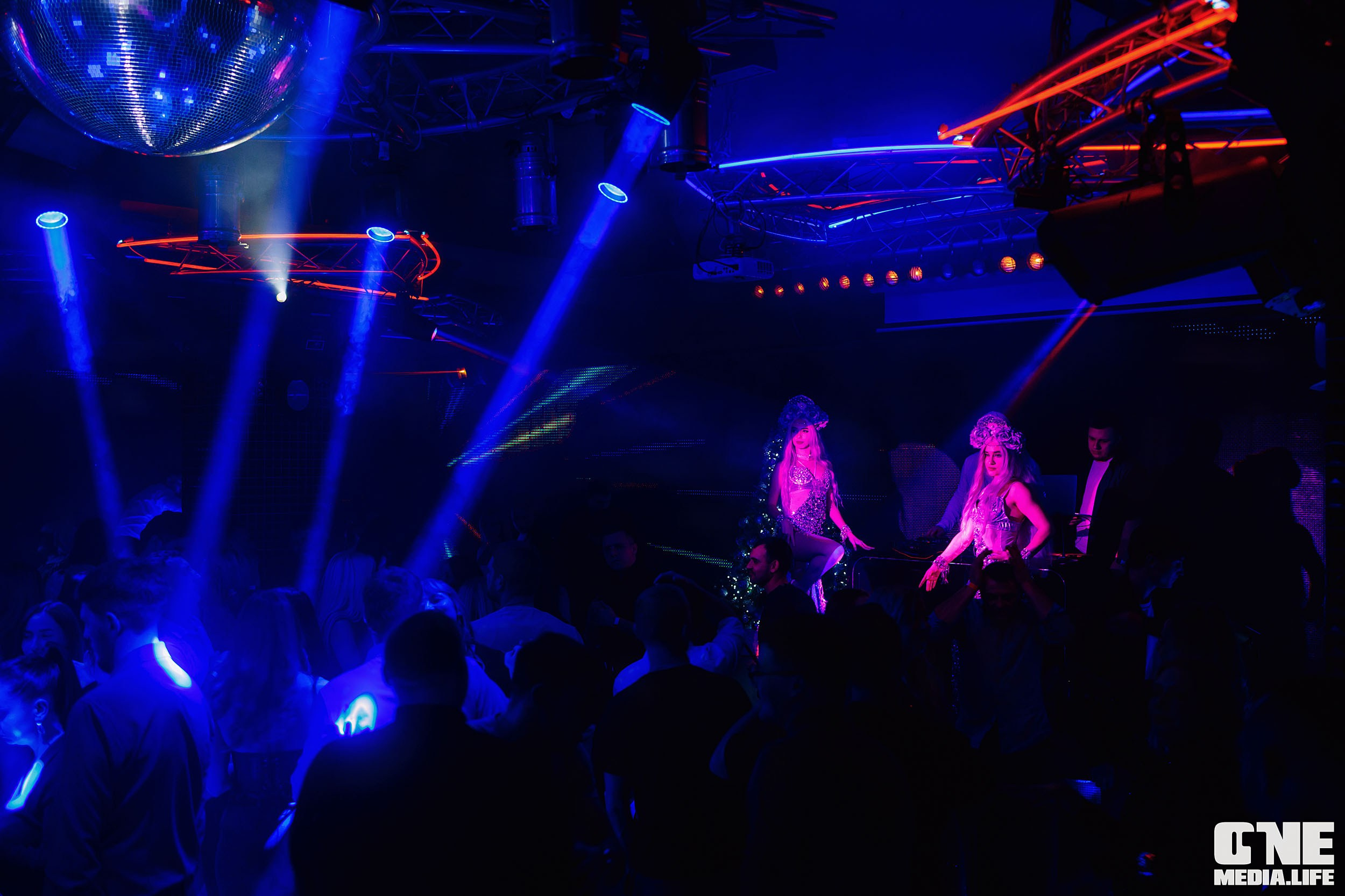 Фоторепортаж из РК Планета. One Media Life: фоторепортажи, фотоотчеты с мероприятий и заведений