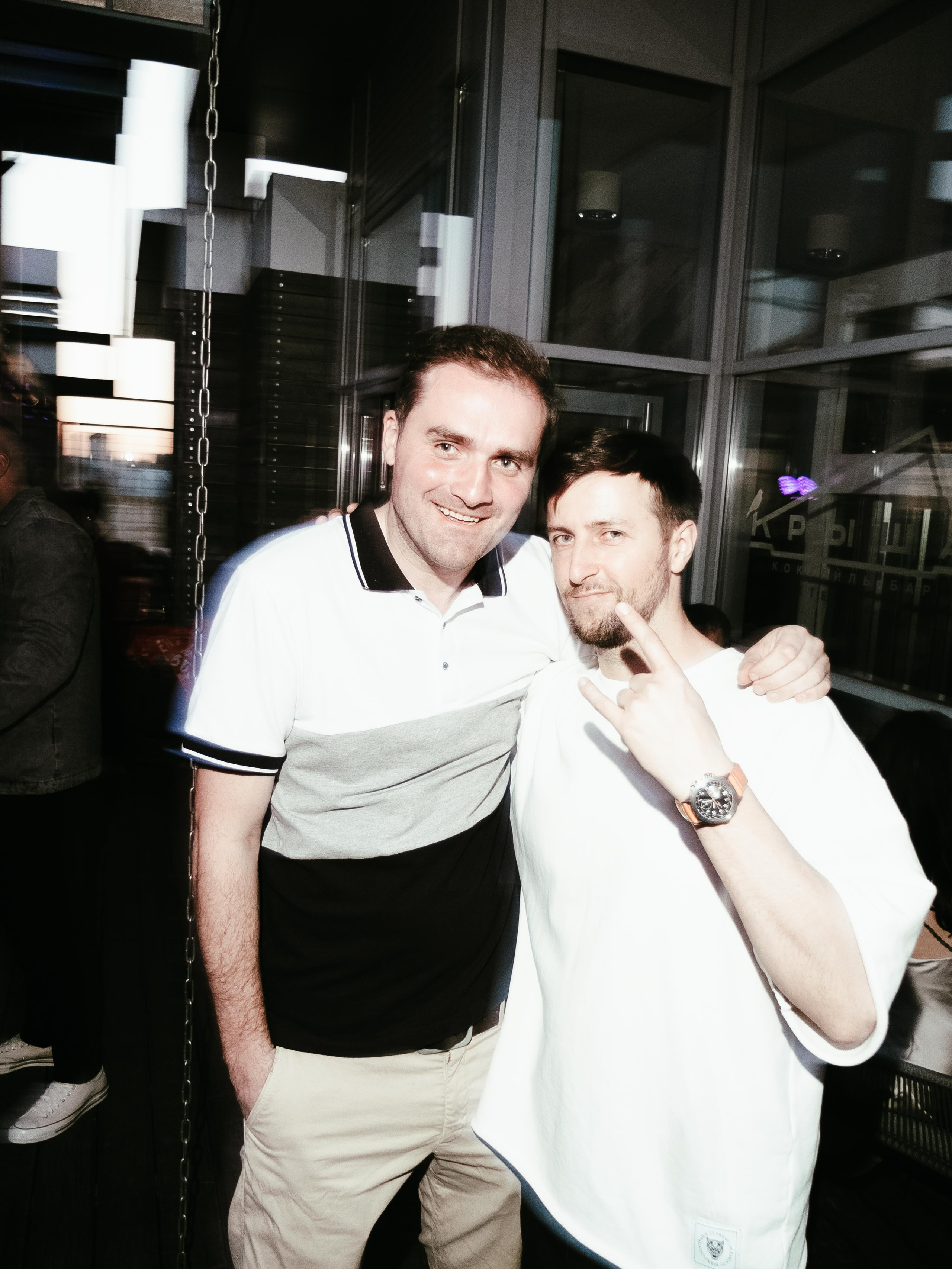 ROOF PLACE 18\05. Коммерческий Фотограф Виктор Фоменых