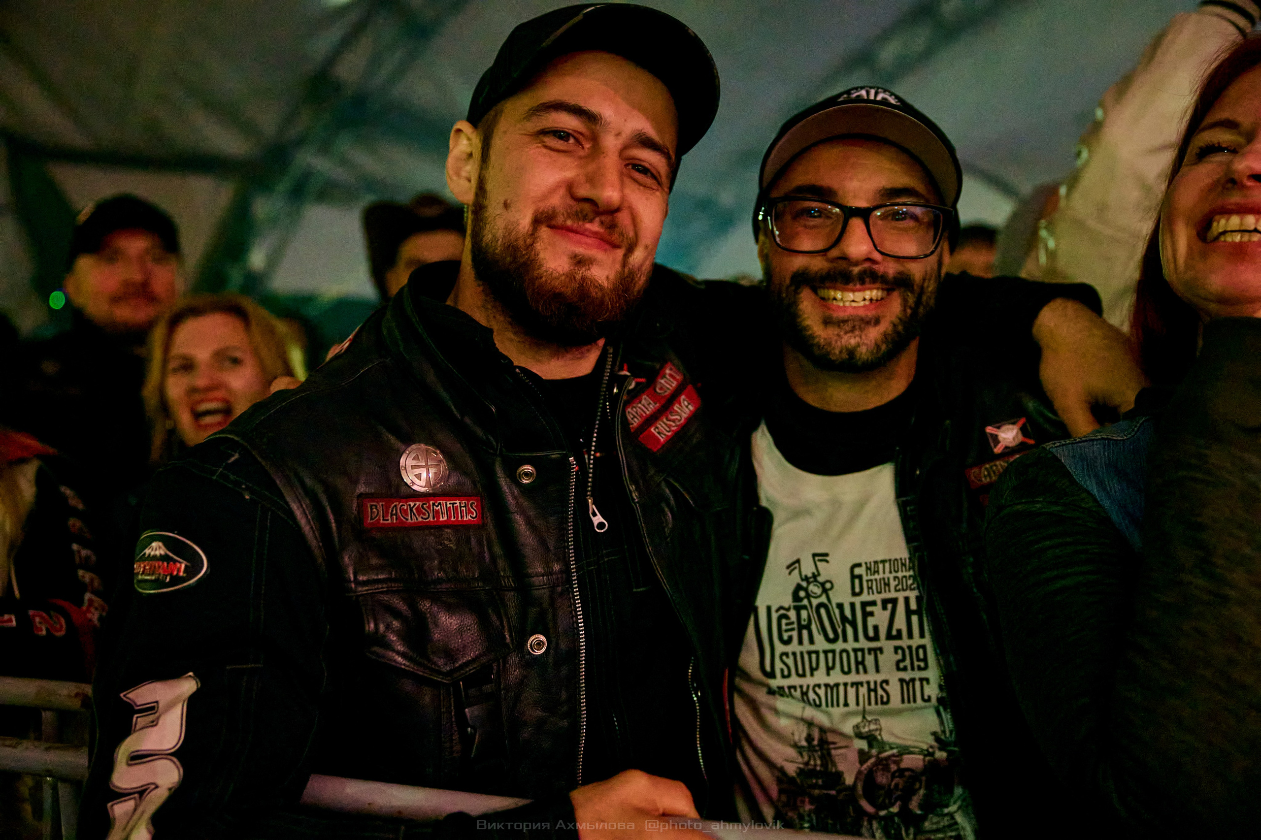 13.09.2025 EASY DIZZY AC/DC Show на Bike Party ОТРЫВ. Виктория Ахмылова. Фотограф в Москве