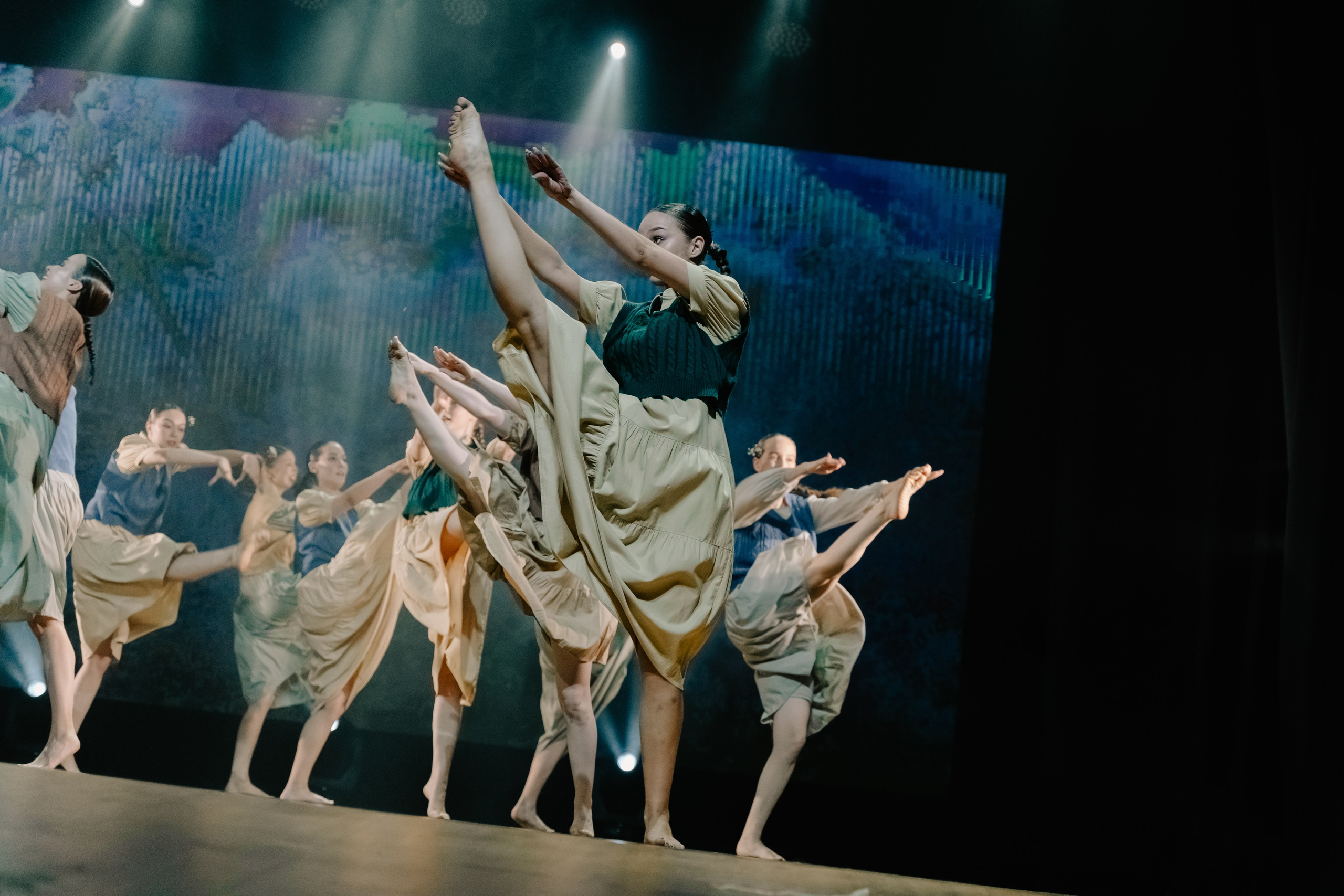 Спектакль «Песнь сирен». Главная