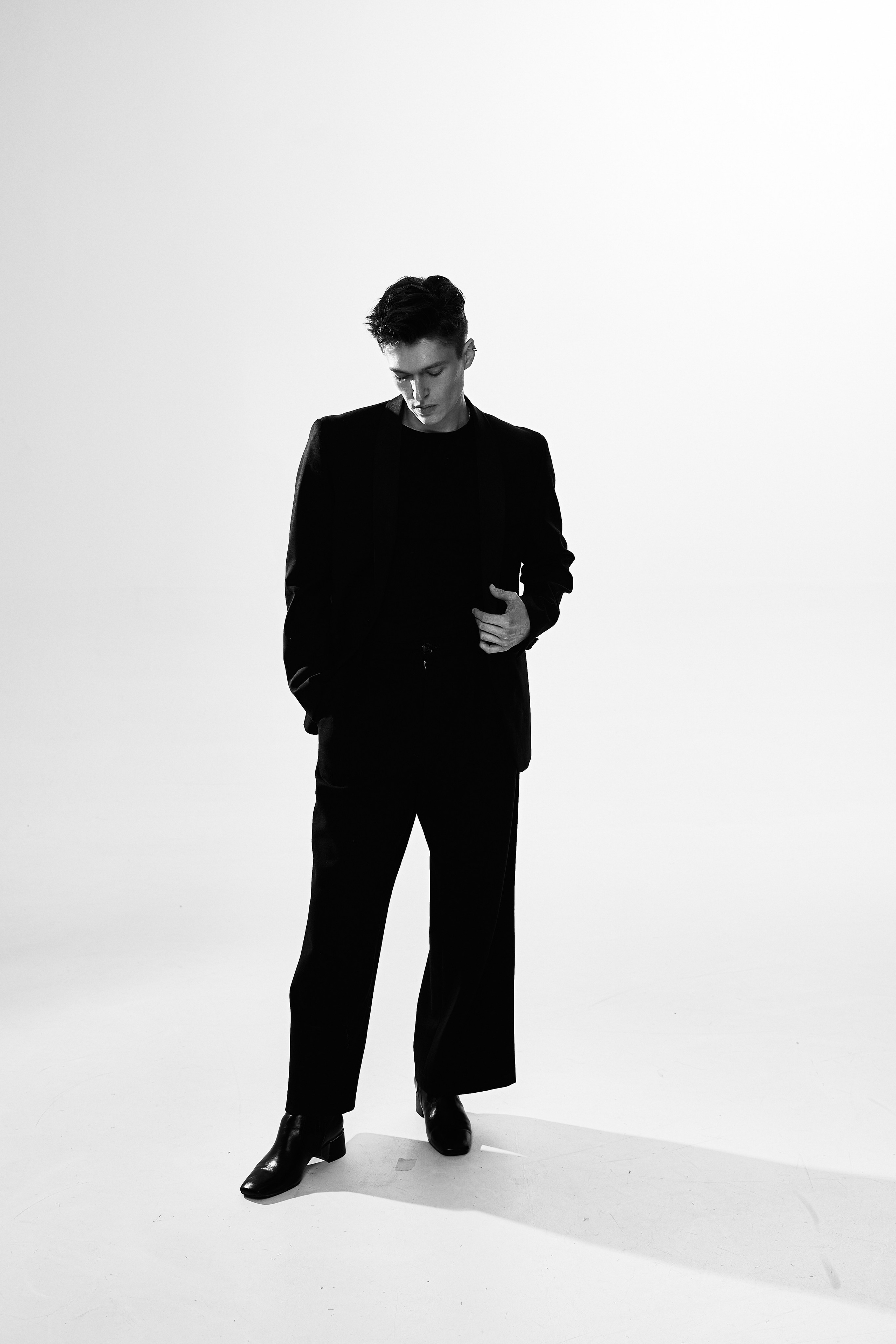 Alexander. Фэшн-фотография и портреты в Владивостоке. Превращаю съёмку в повествование — создаю образы с сюжетом, которые остаются в памяти