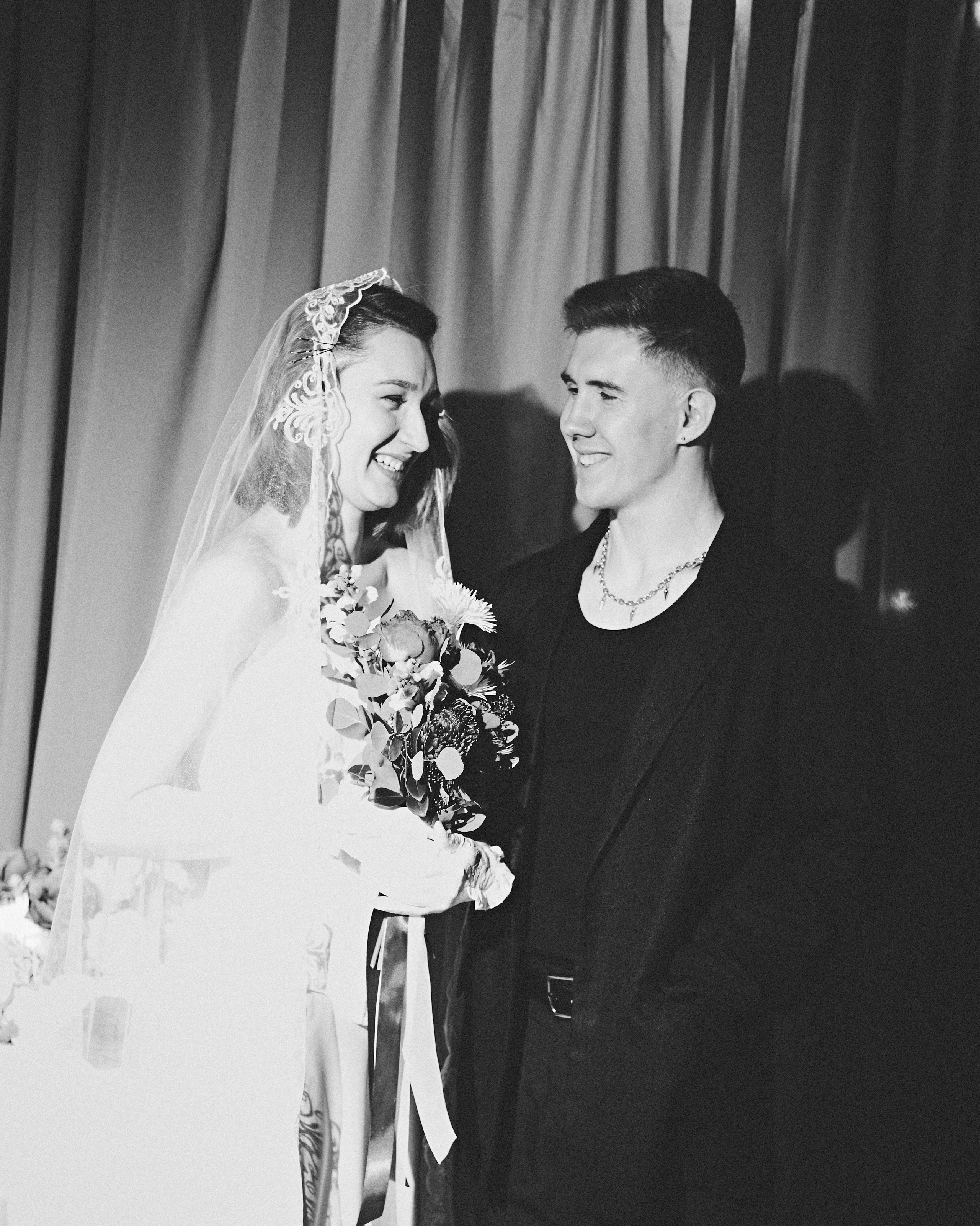 Свадьба Maxim and Julia. Фэшн-фотография и портреты в Владивостоке. Превращаю съёмку в повествование — создаю образы с сюжетом, которые остаются в памяти