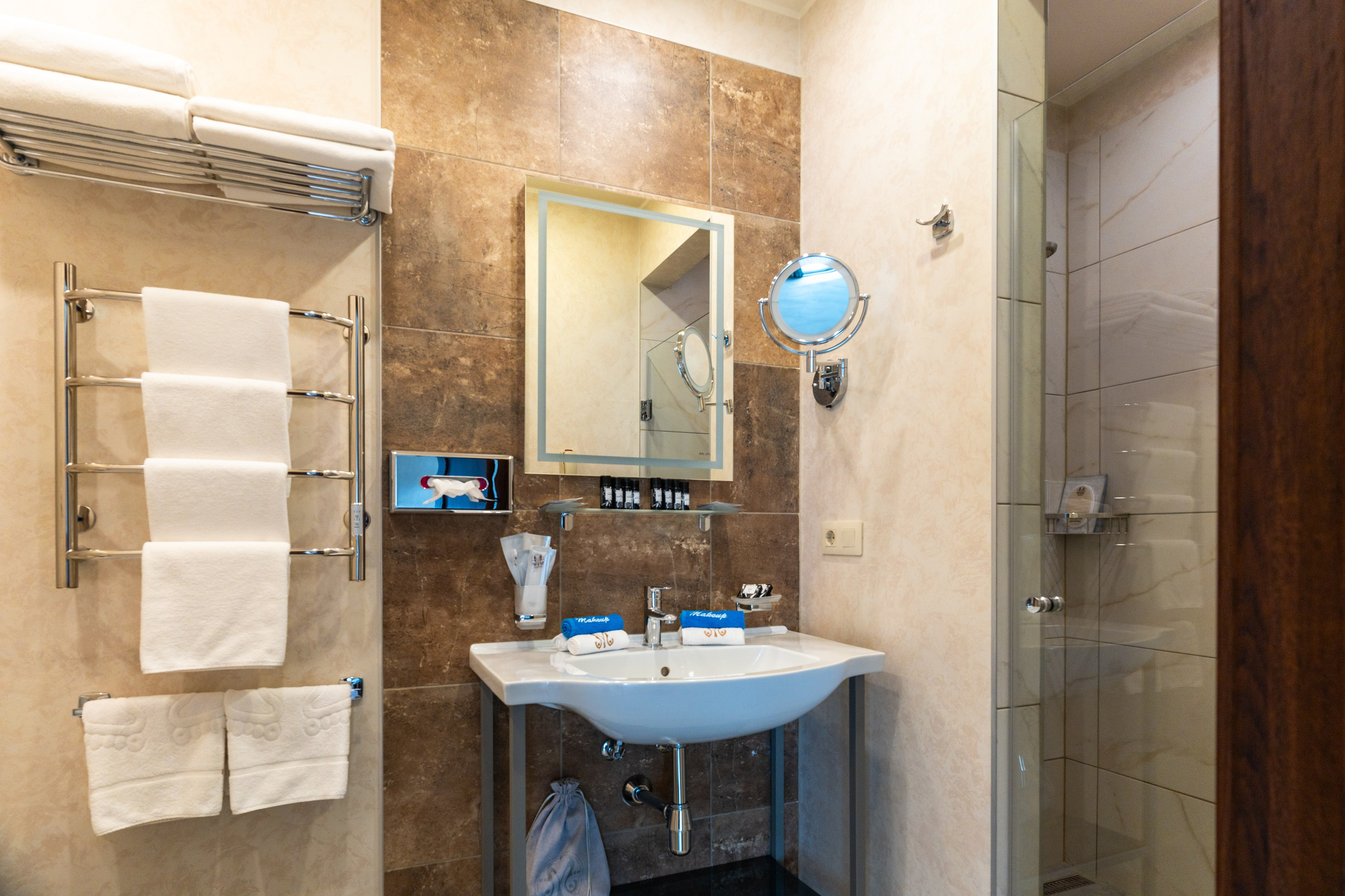 Интерьерная съёмка отеля «Мария» в Санкт-Петербурге