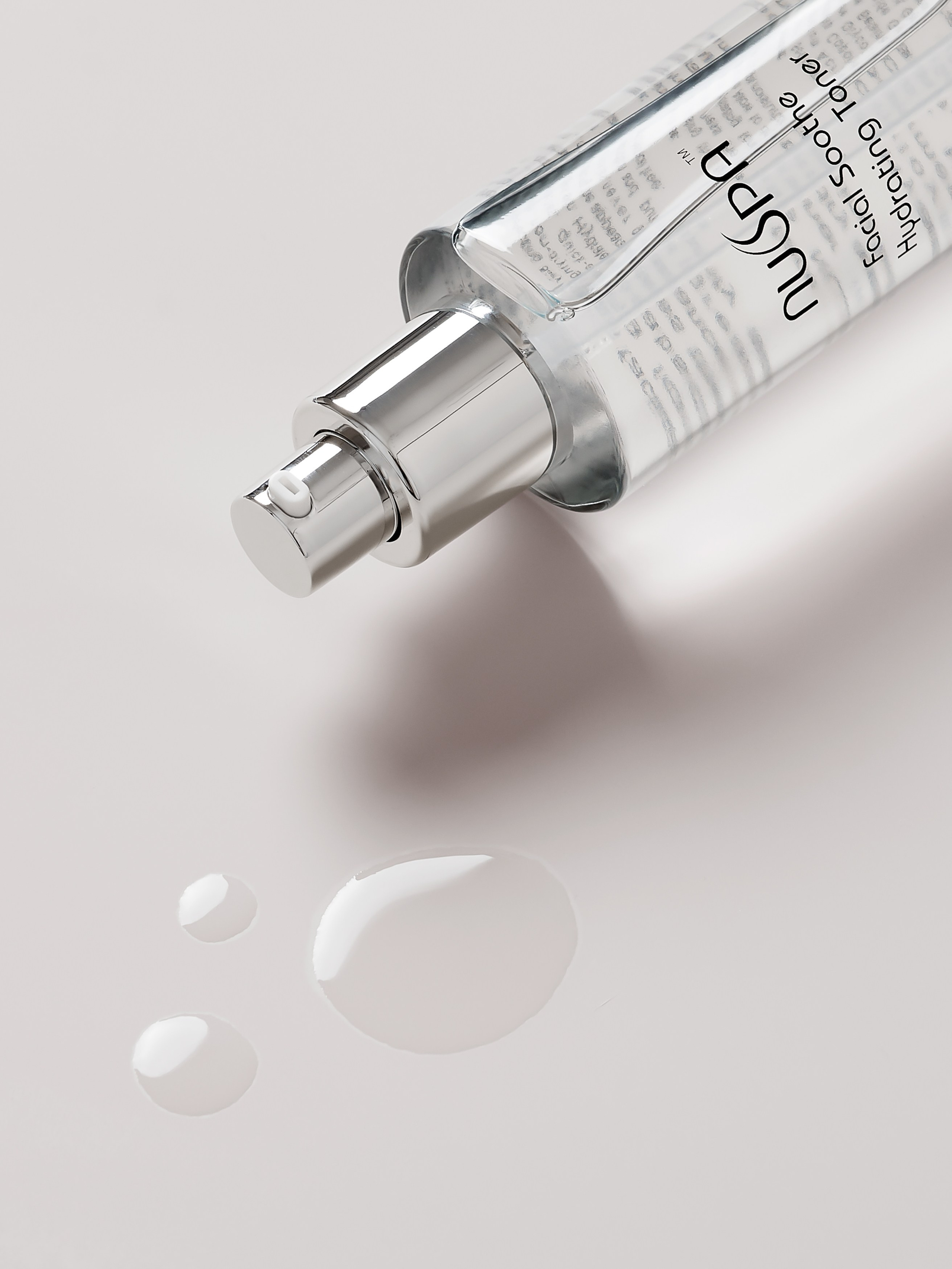 Косметика. Предметный фотограф, инфографика и видео в Санкт-Петербурге