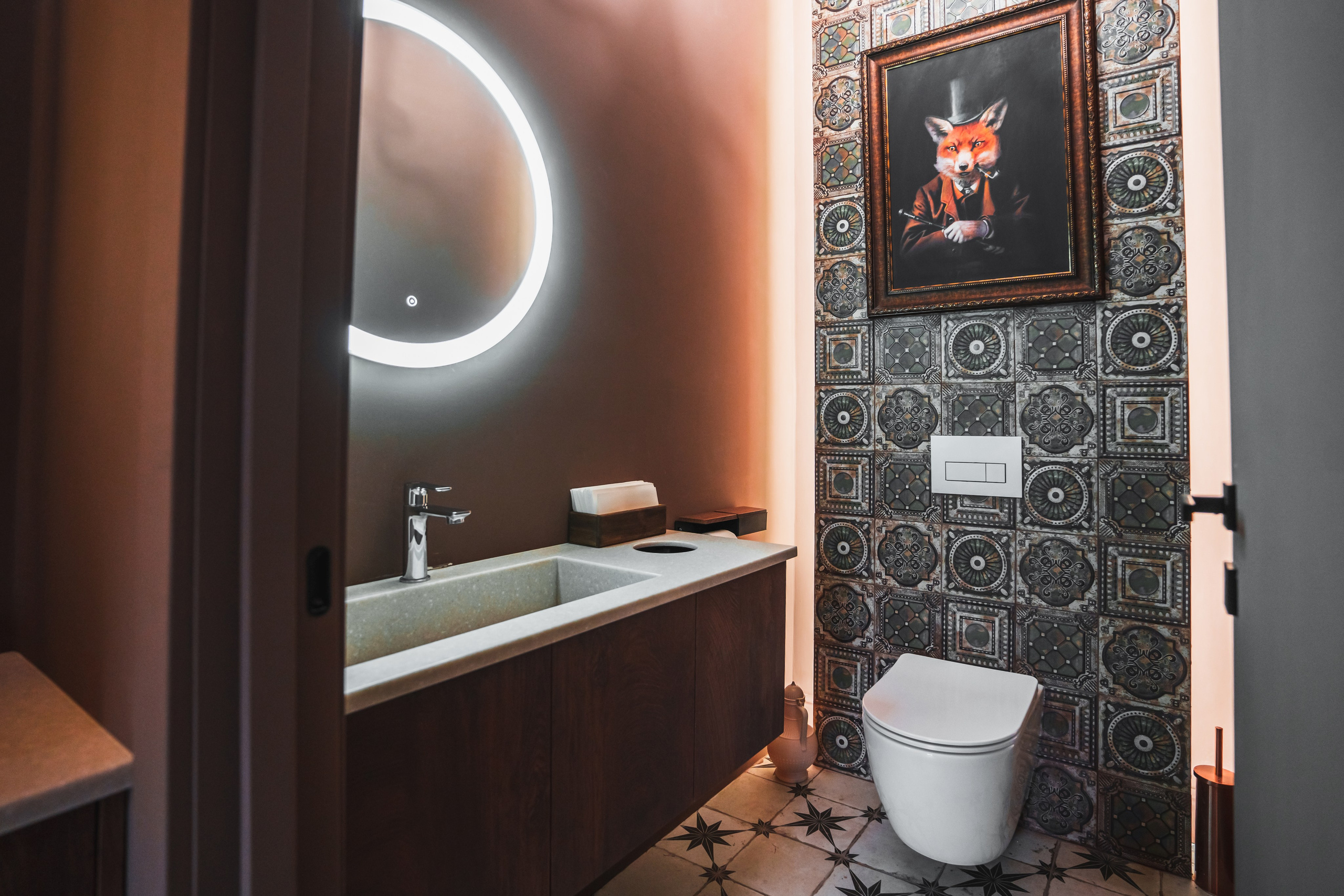 Кафе «Лисы, спички, два стола». Фотограф Казань