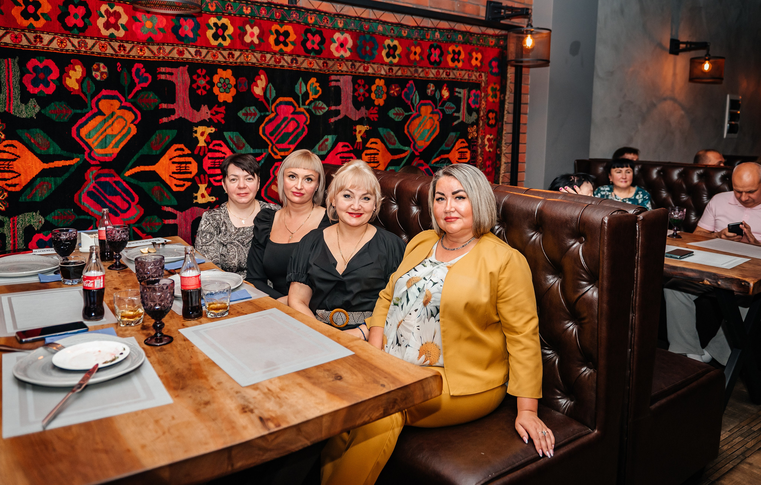 Ресторану Бакинский бульвар № 1 5лет. Свадебный и семейный фотограф в Дзержинске Екатерина Шулакова