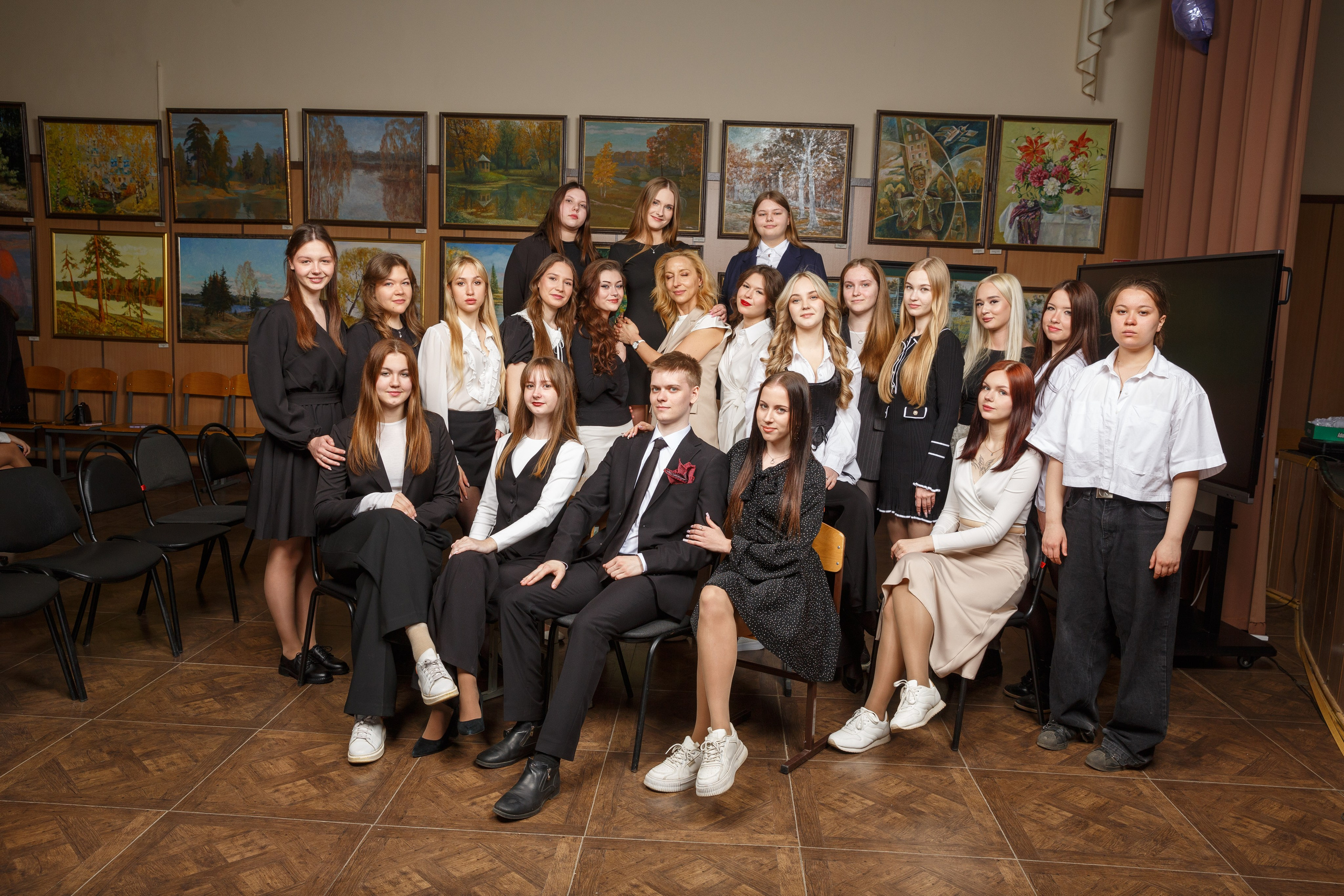 Выпускной альбом Ульяновск. SchoolBook — Выпускные альбомы| Школьный фотограф в Ульяновске