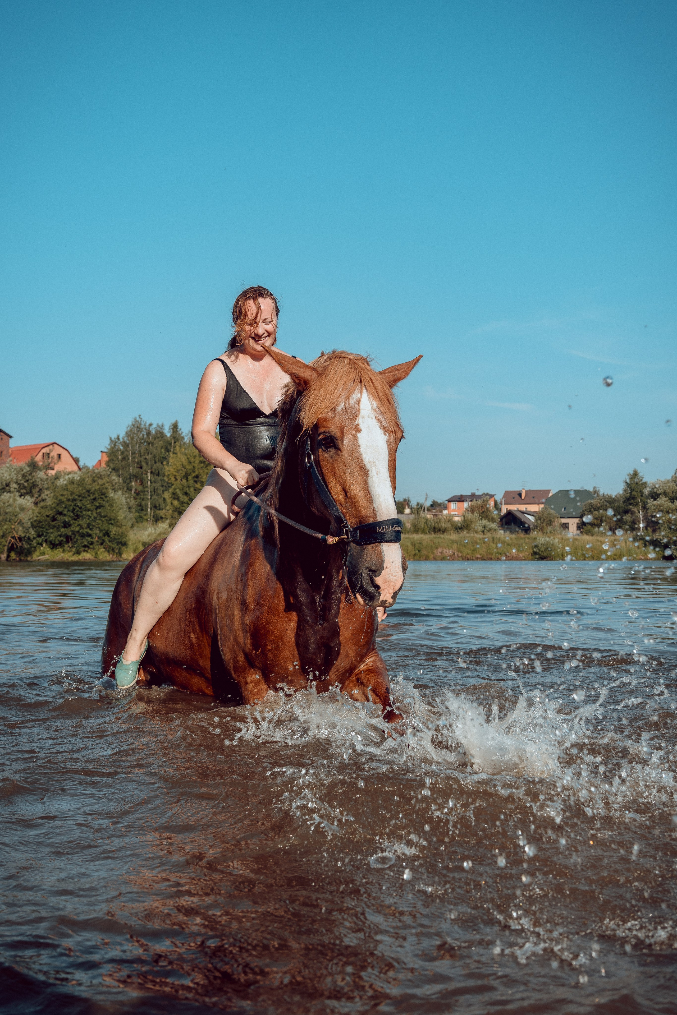 Купание лошадей 05.07.2024. Портретный и семейный фотограф в Москве/Видное